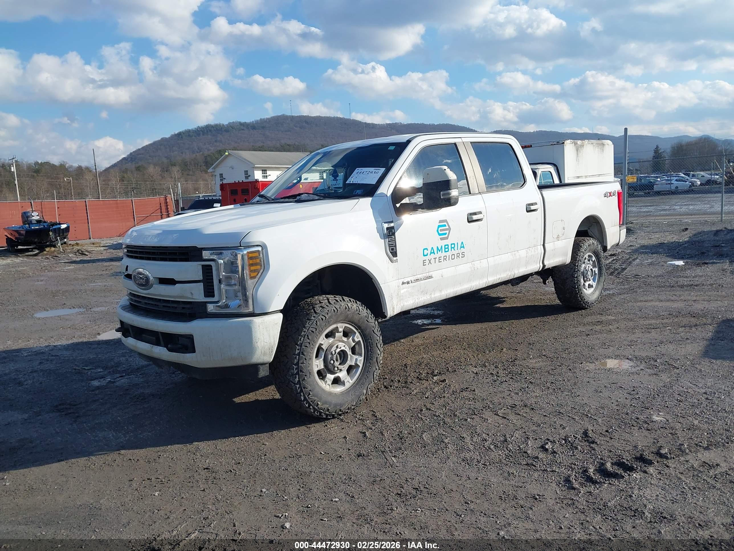 FORD F-250 image 2