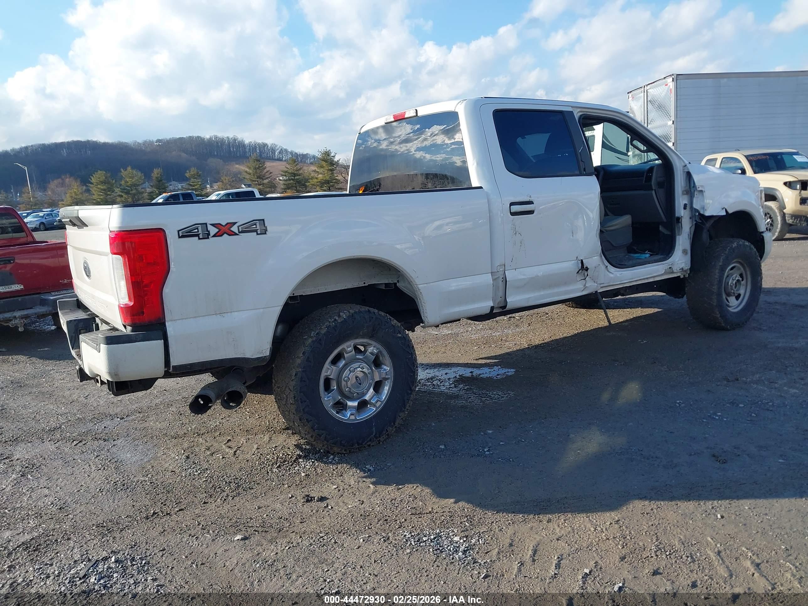 FORD F-250 image 4