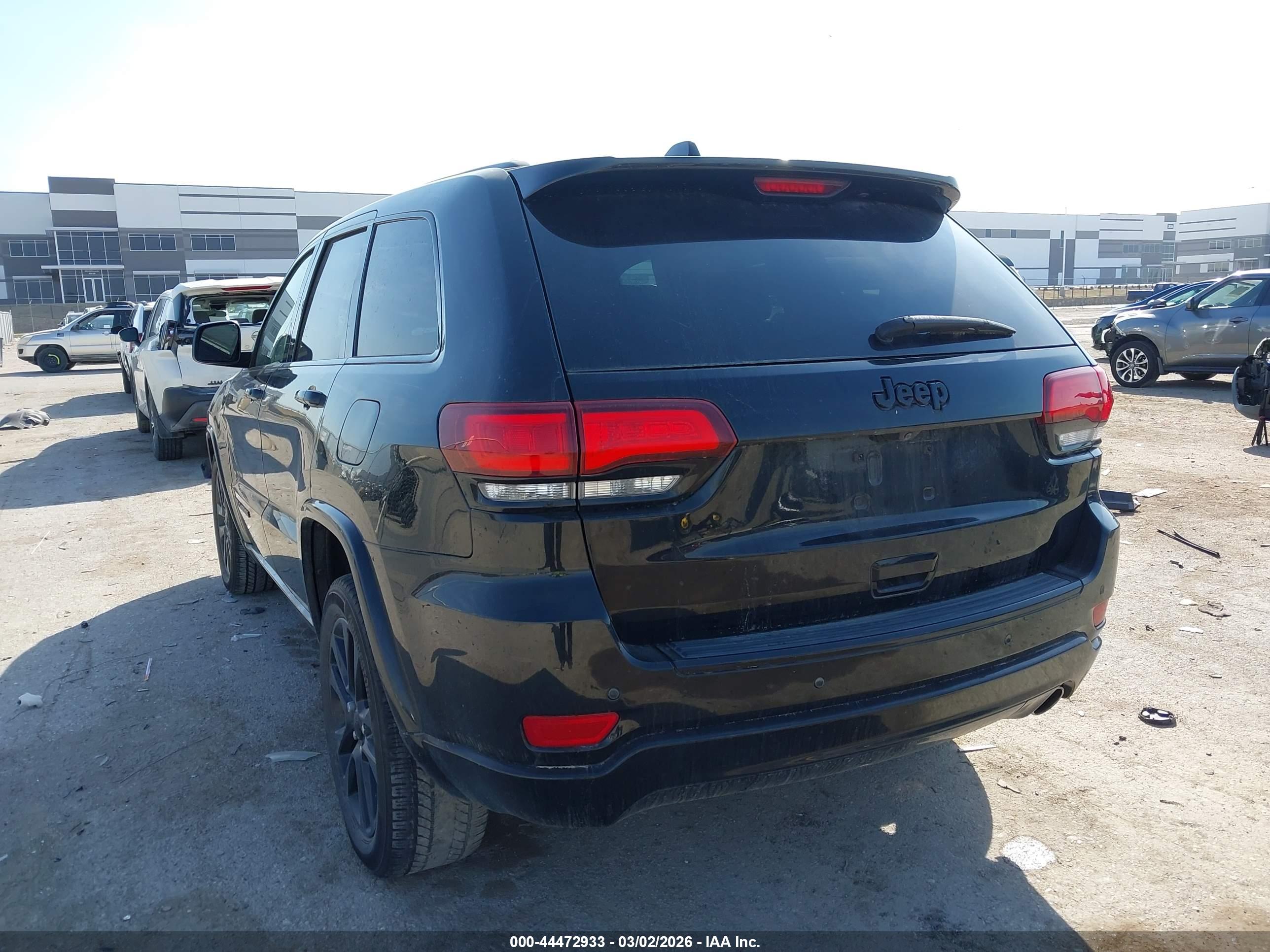 JEEP GRAND image 3