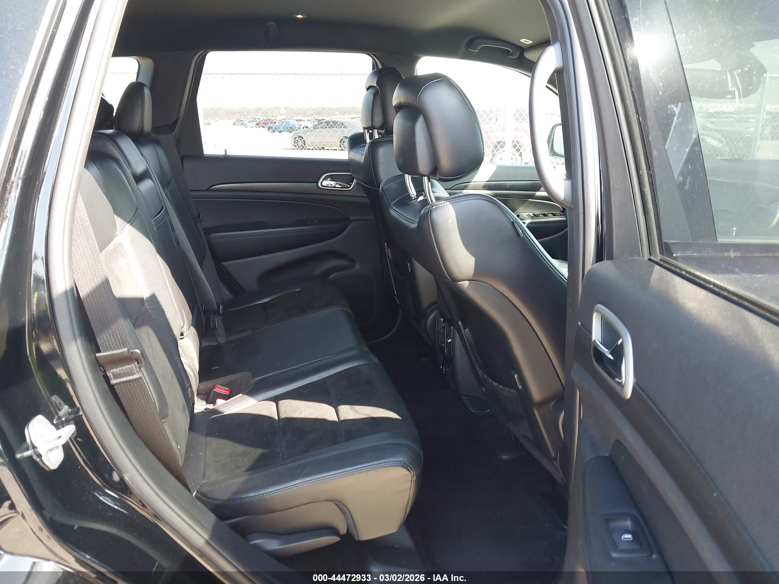 JEEP GRAND image 8