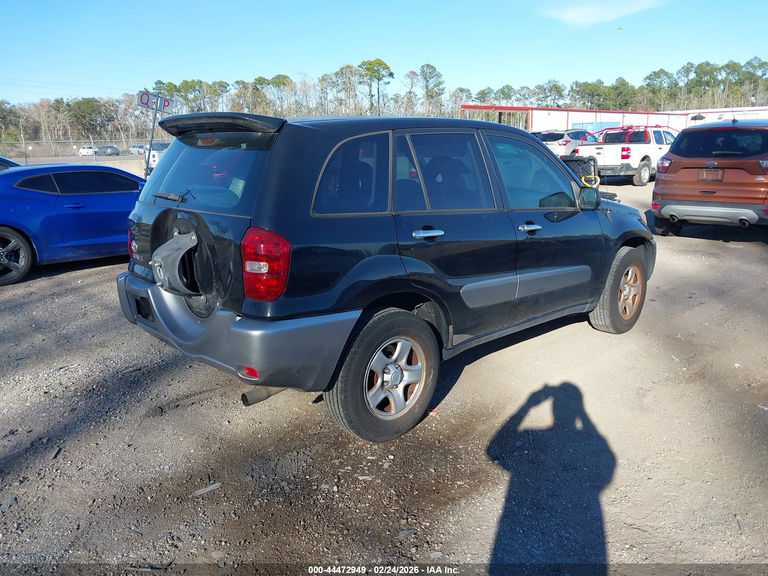 TOYOTA RAV4 image 4