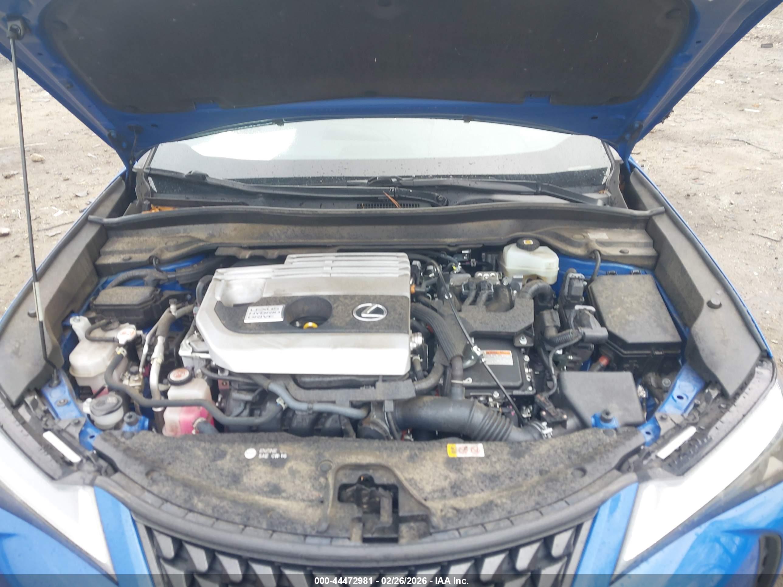 LEXUS UX image 10