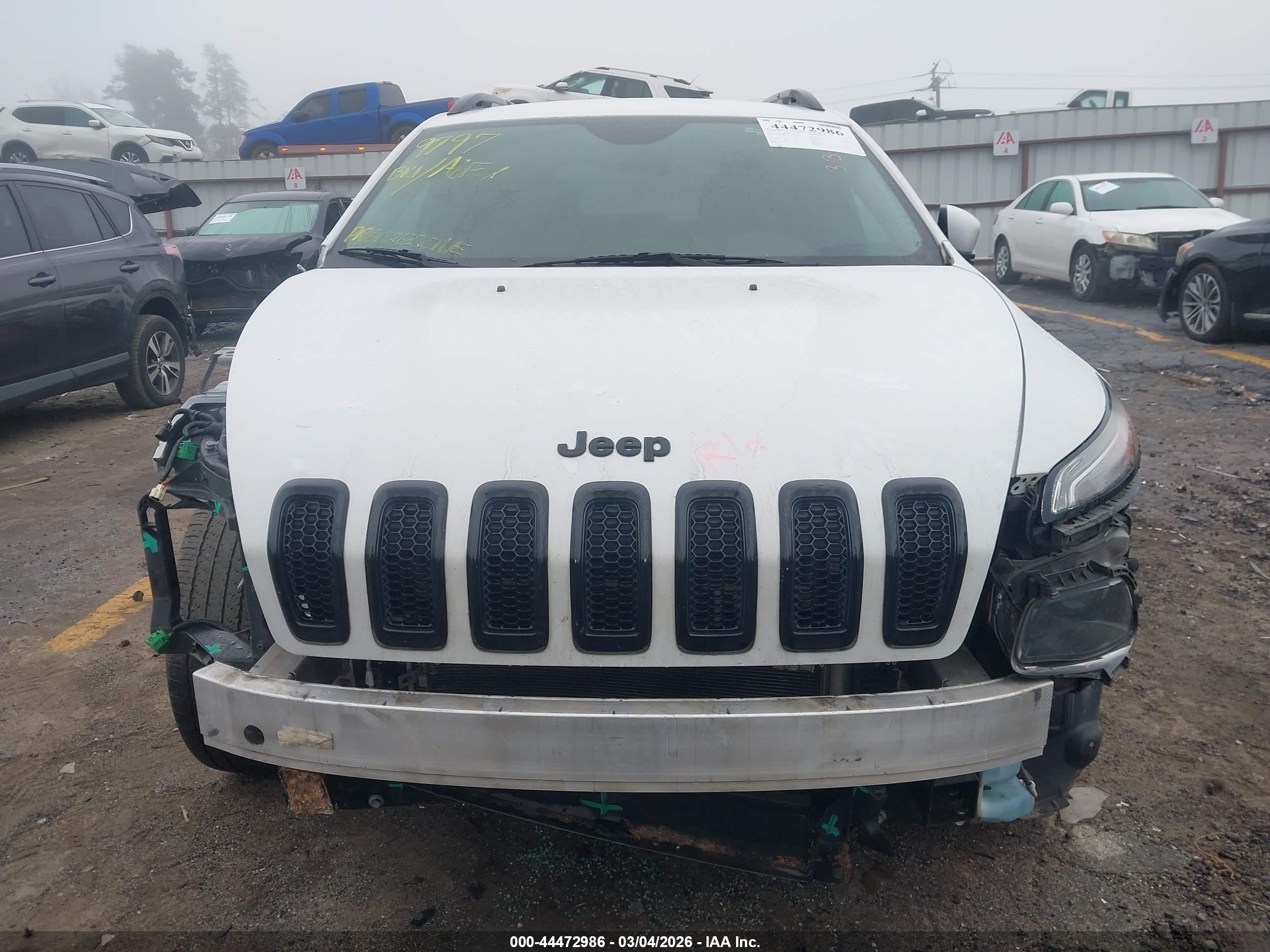 JEEP CHEROKEE image 6