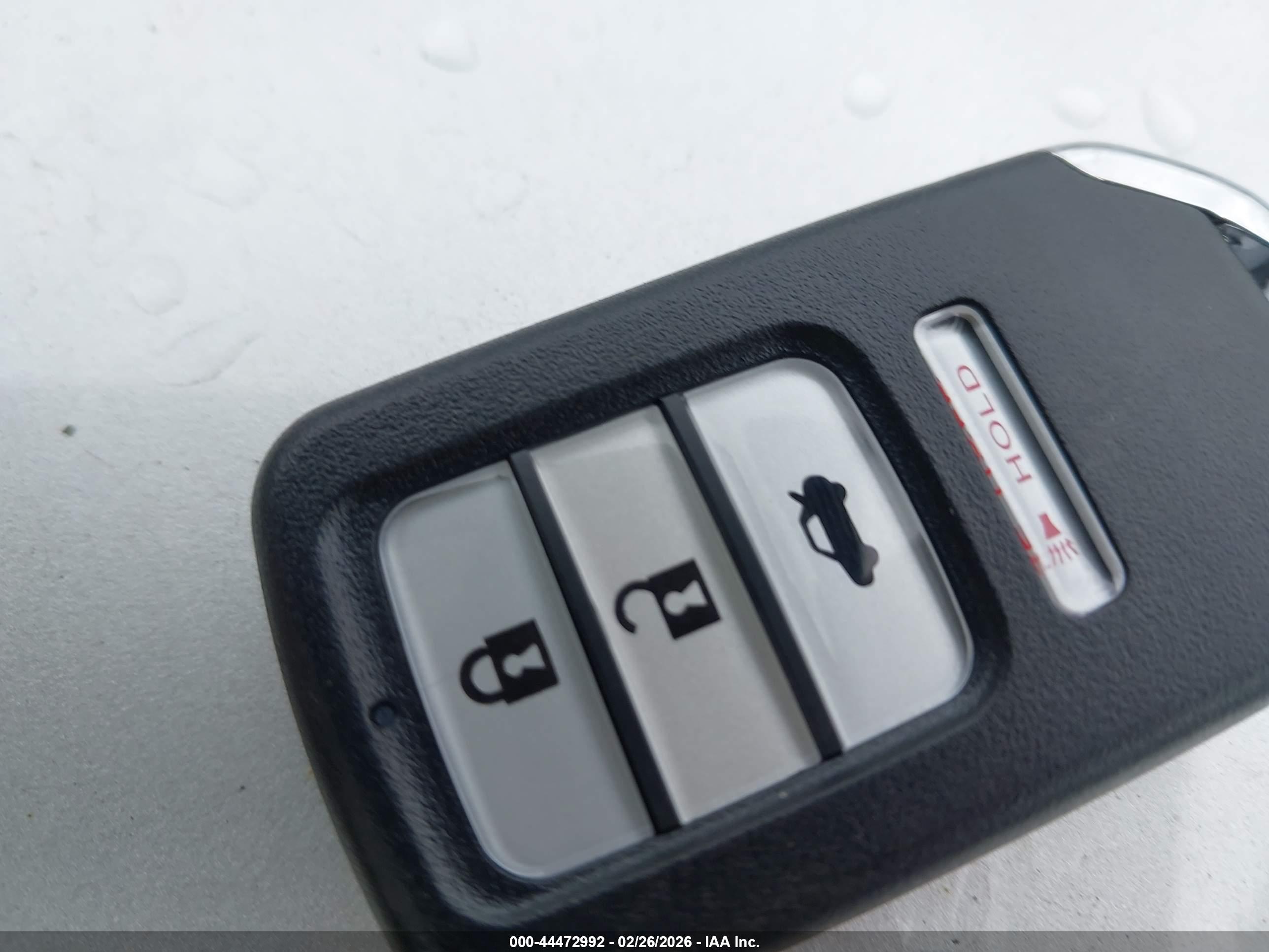 HONDA ACCORD image 11
