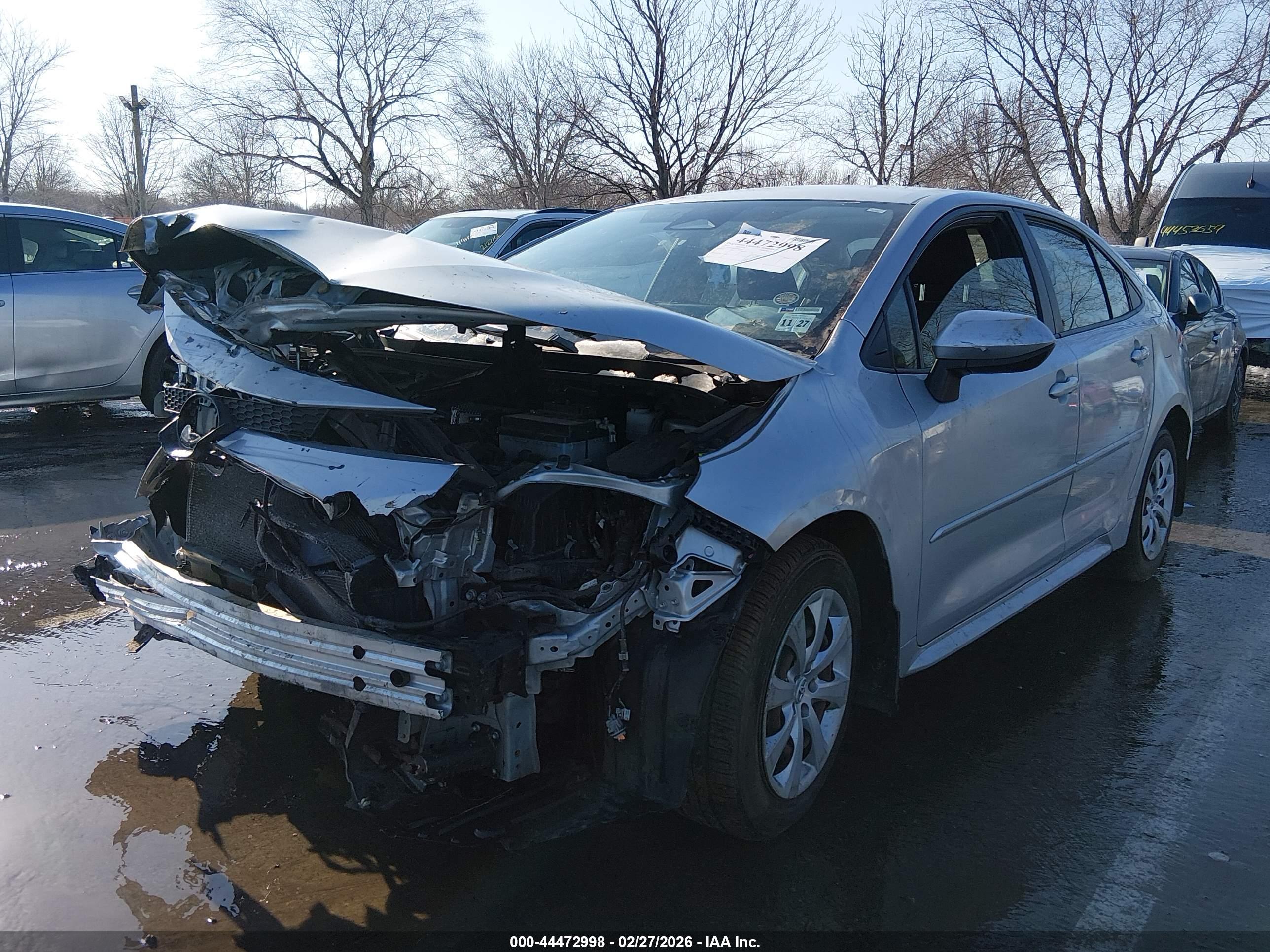 TOYOTA COROLLA image 2