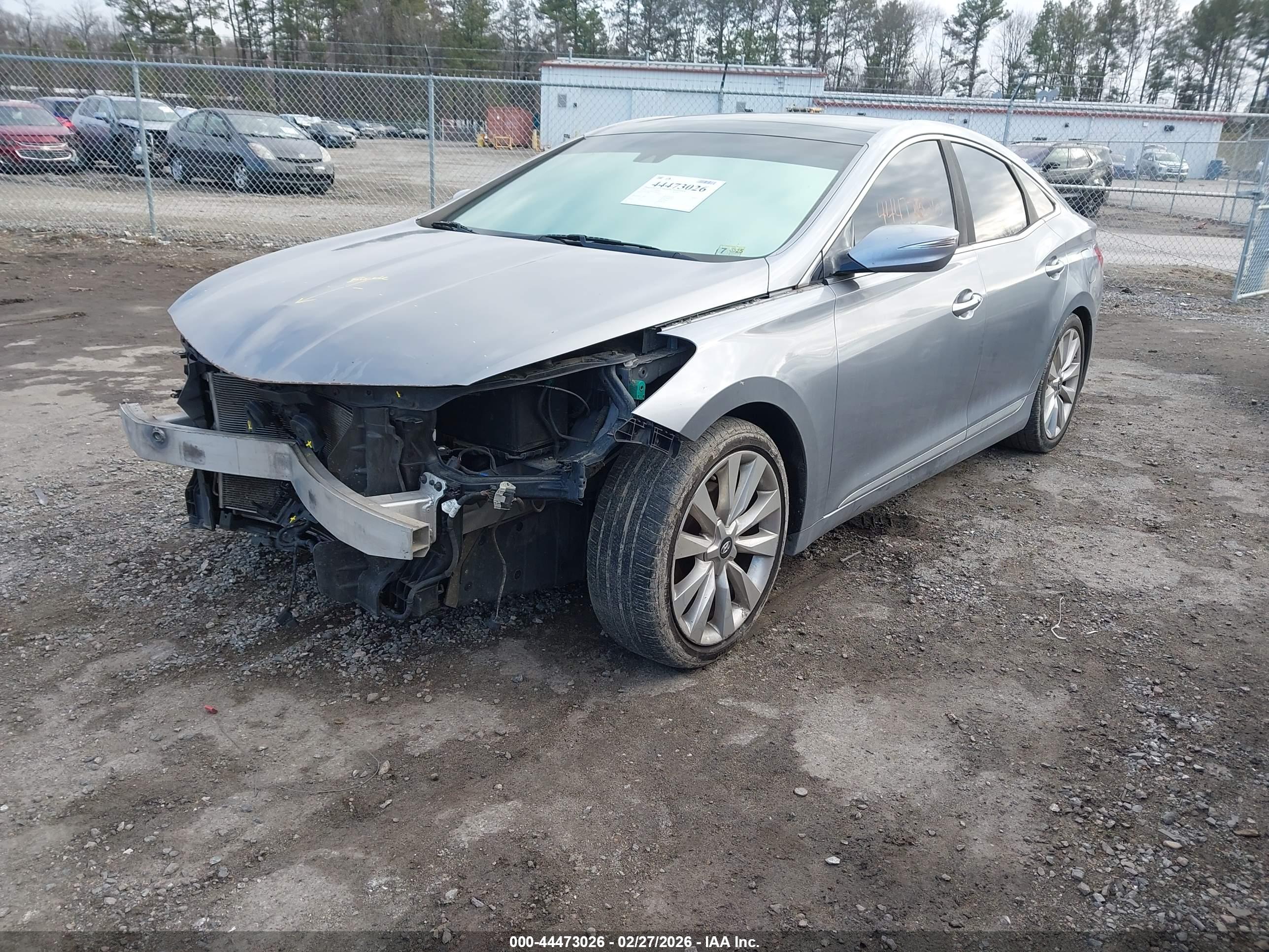 HYUNDAI AZERA image 2
