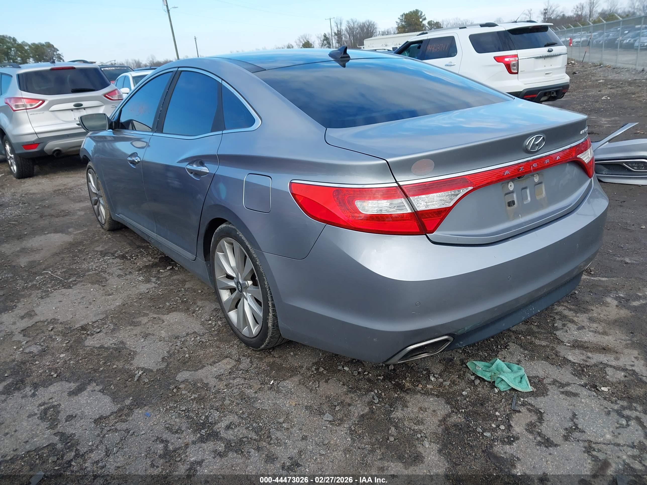 HYUNDAI AZERA image 3