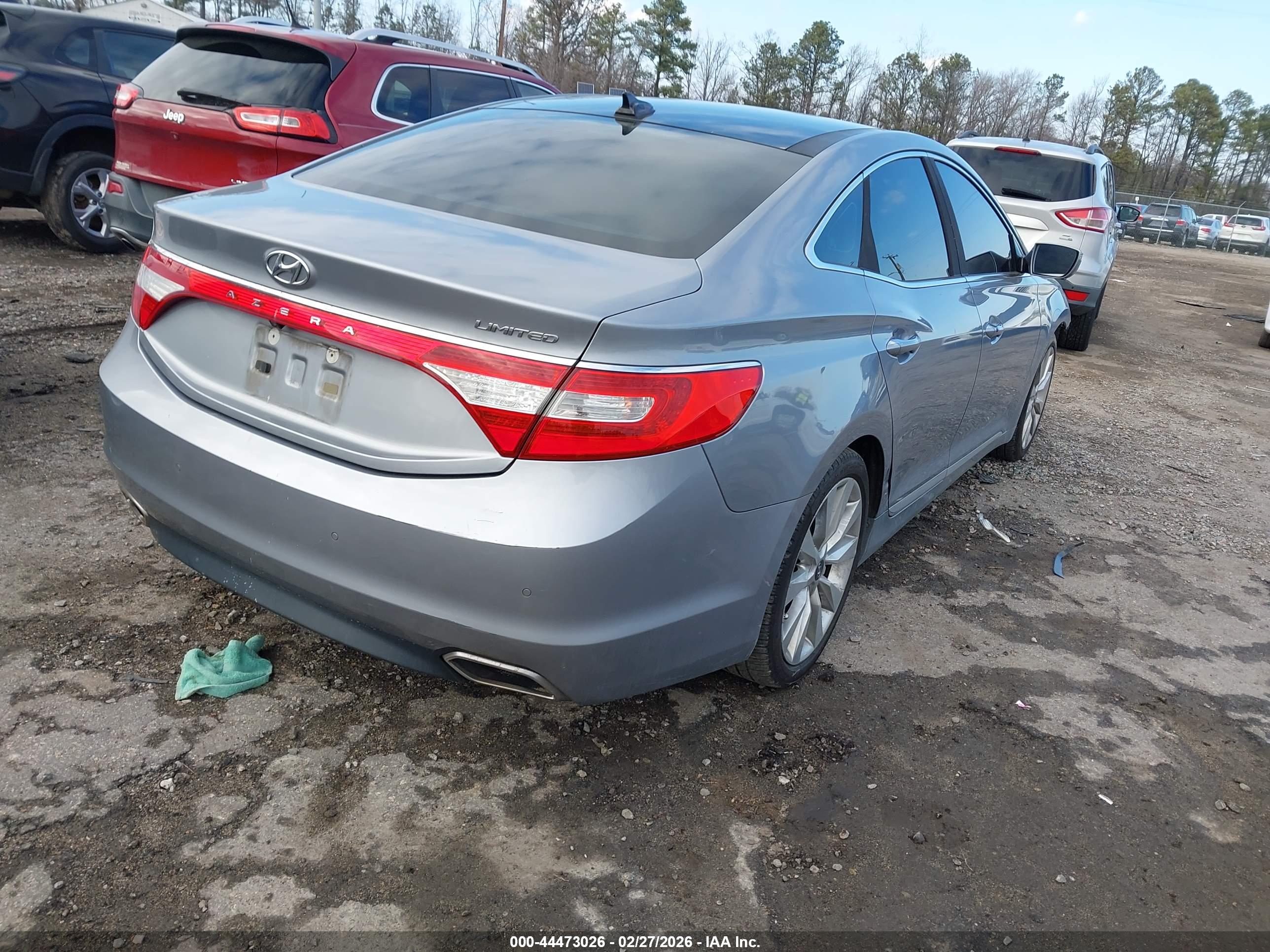 HYUNDAI AZERA image 4
