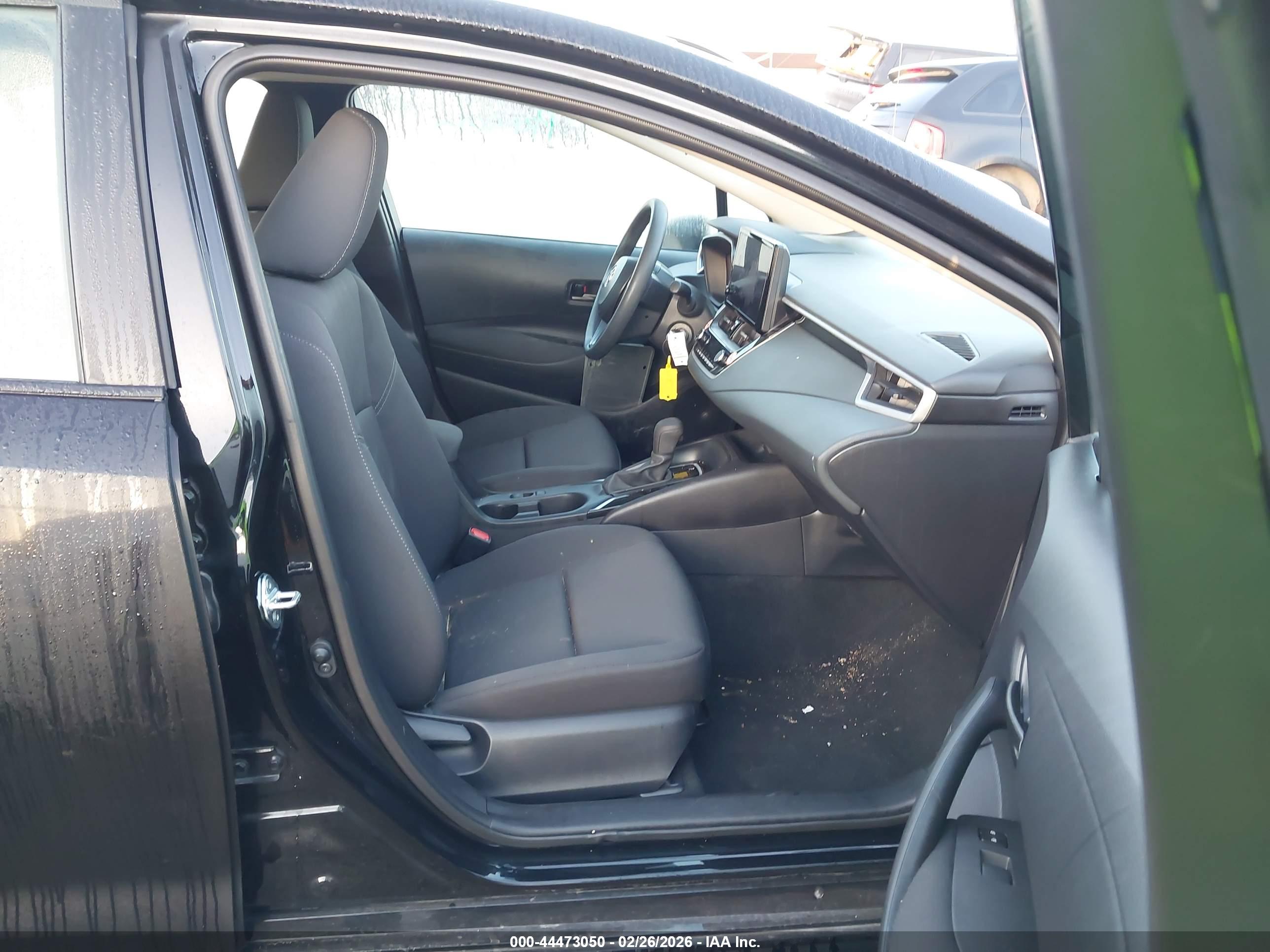 TOYOTA COROLLA image 5