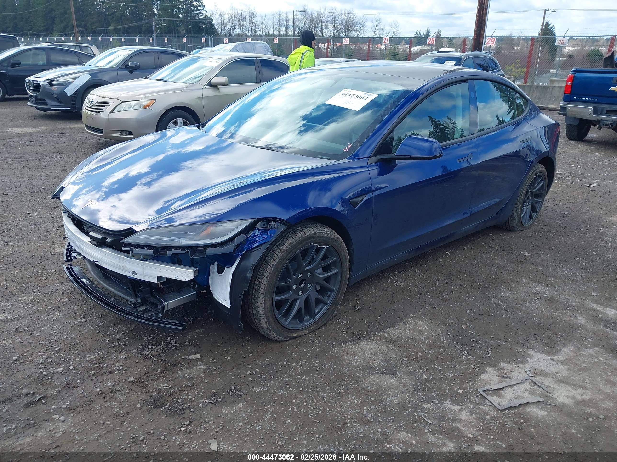 TESLA MODEL image 2