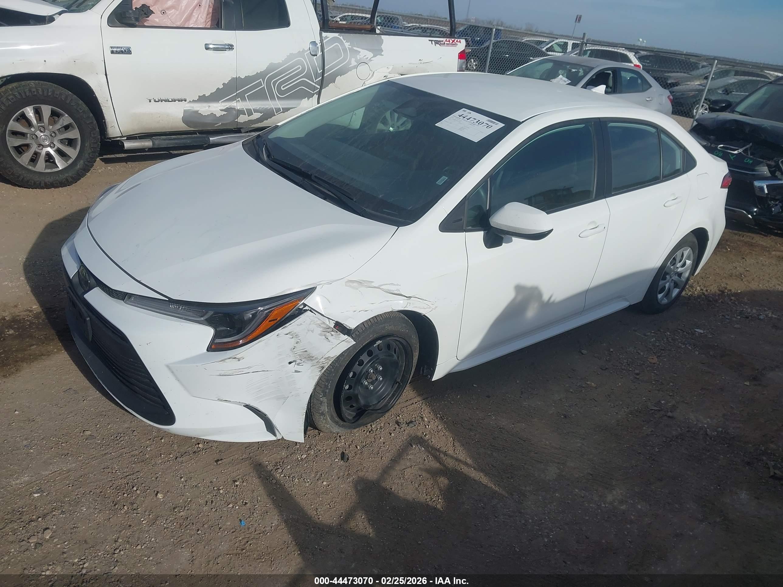 TOYOTA COROLLA image 2