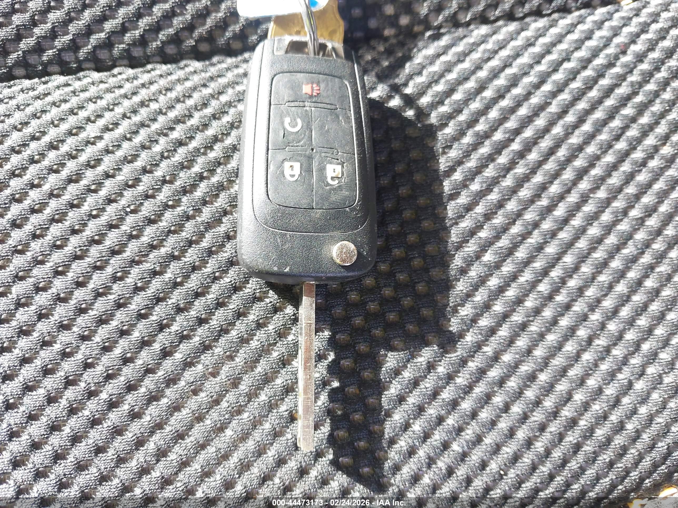 CHEVROLET EQUINOX image 11