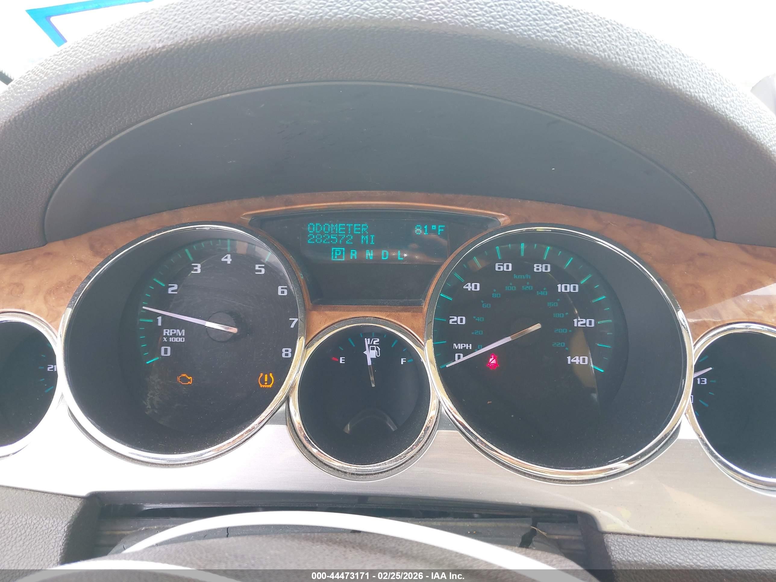 BUICK ENCLAVE image 7