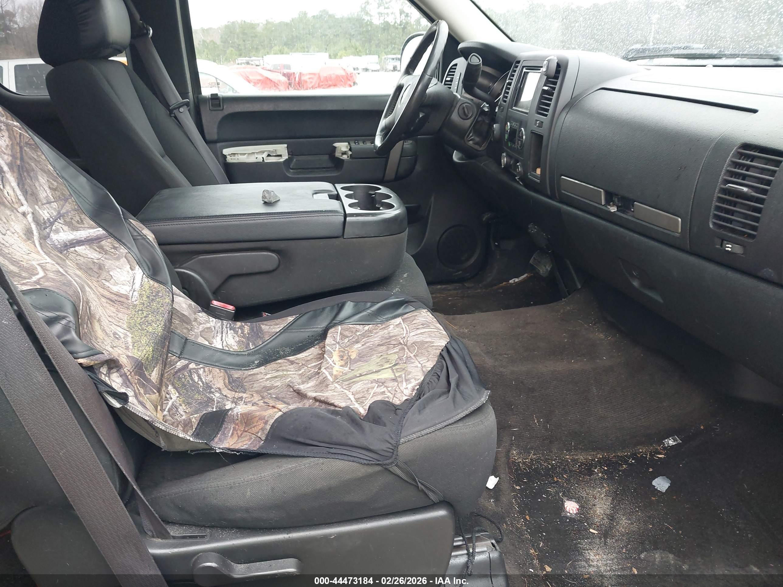 GMC SIERRA image 5