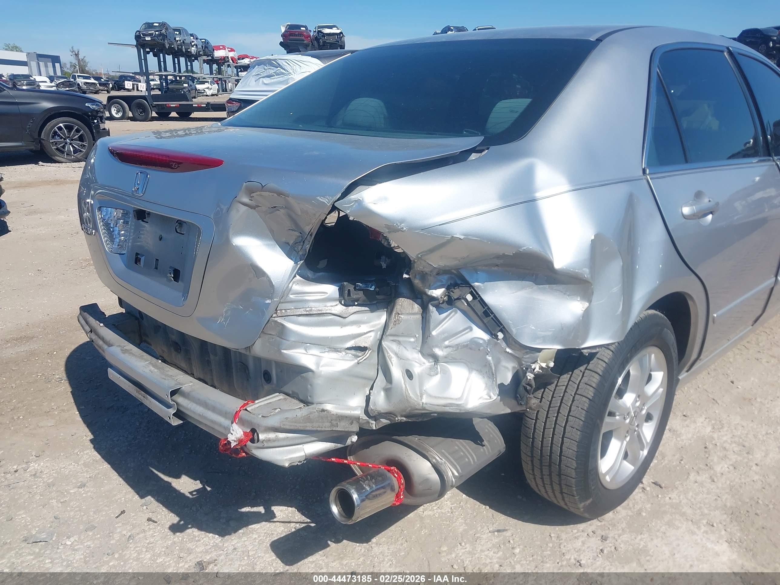 HONDA ACCORD image 6