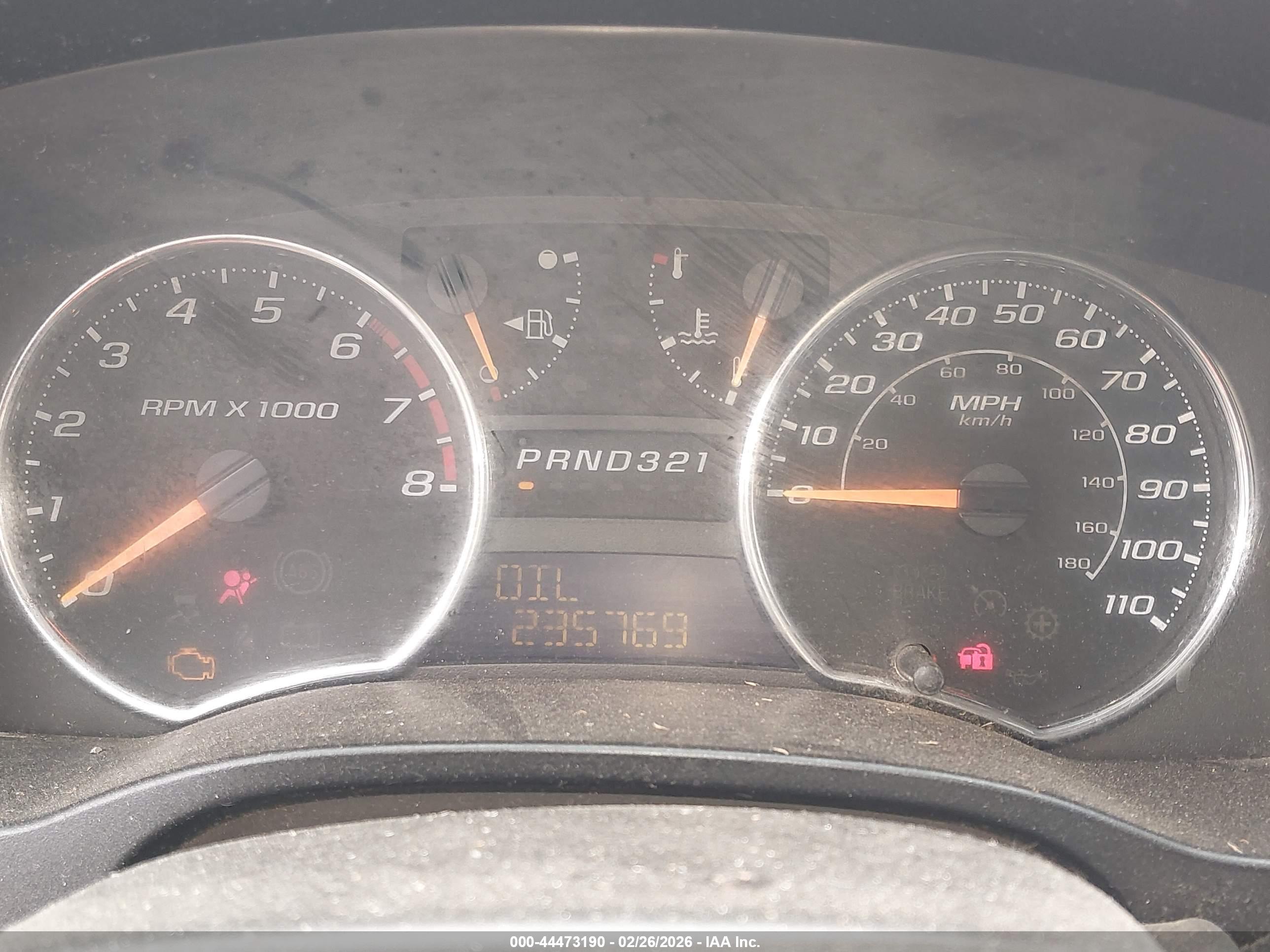 CHEVROLET COLORADO image 7