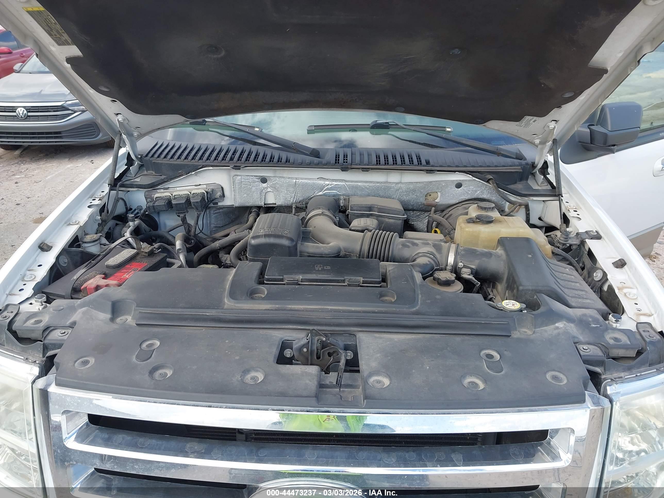 FORD EXPEDITION image 10