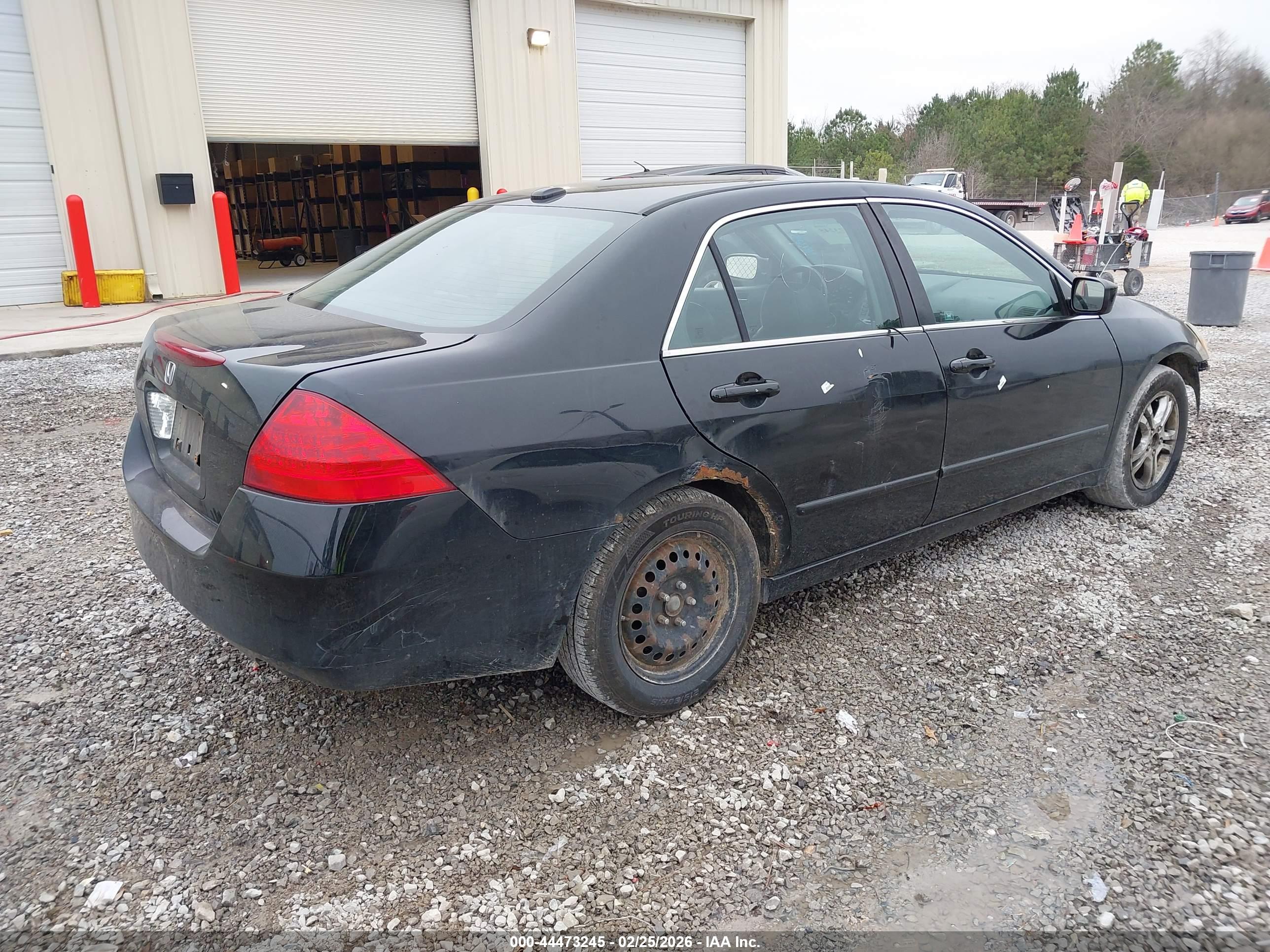HONDA ACCORD image 4