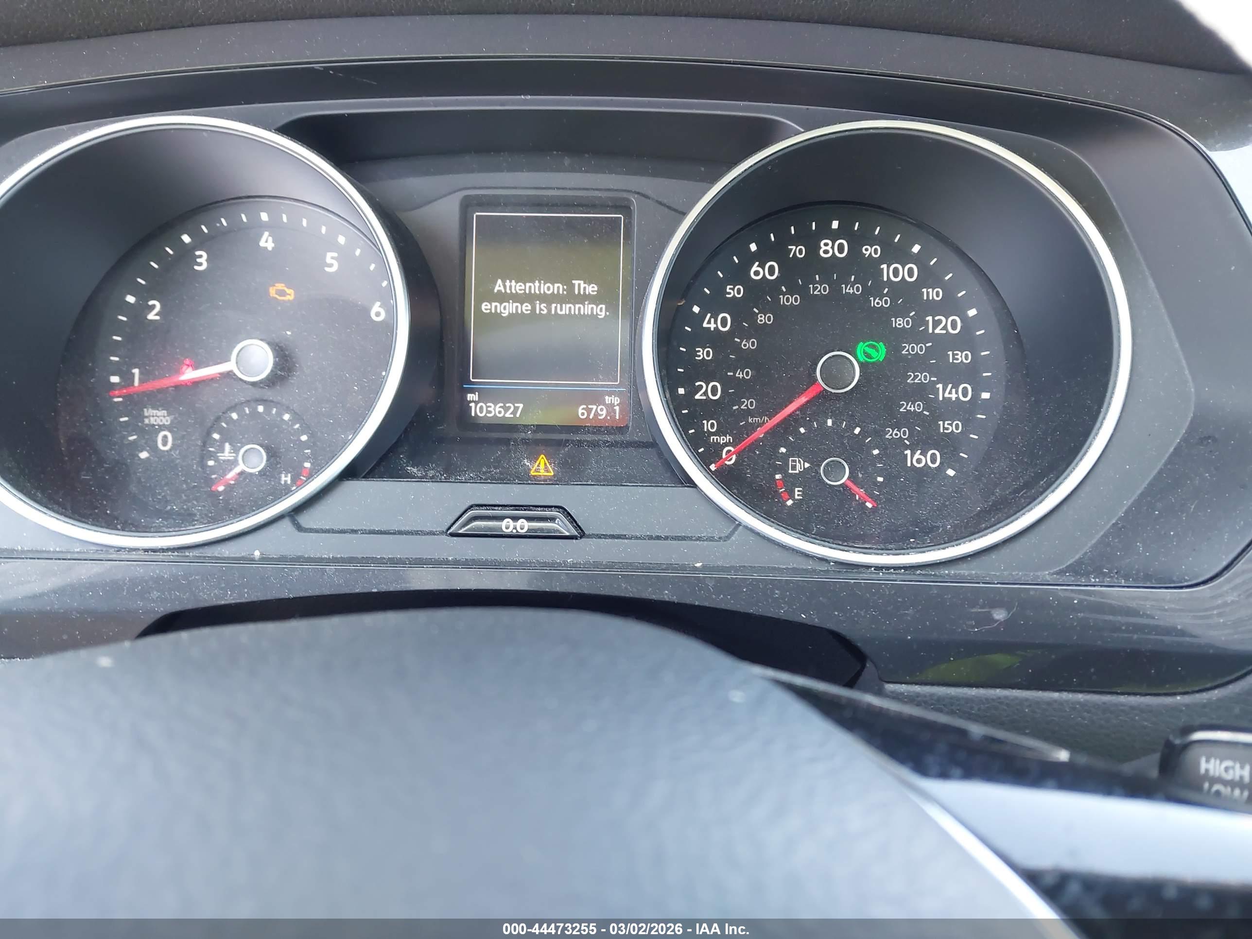 VOLKSWAGEN TIGUAN image 7