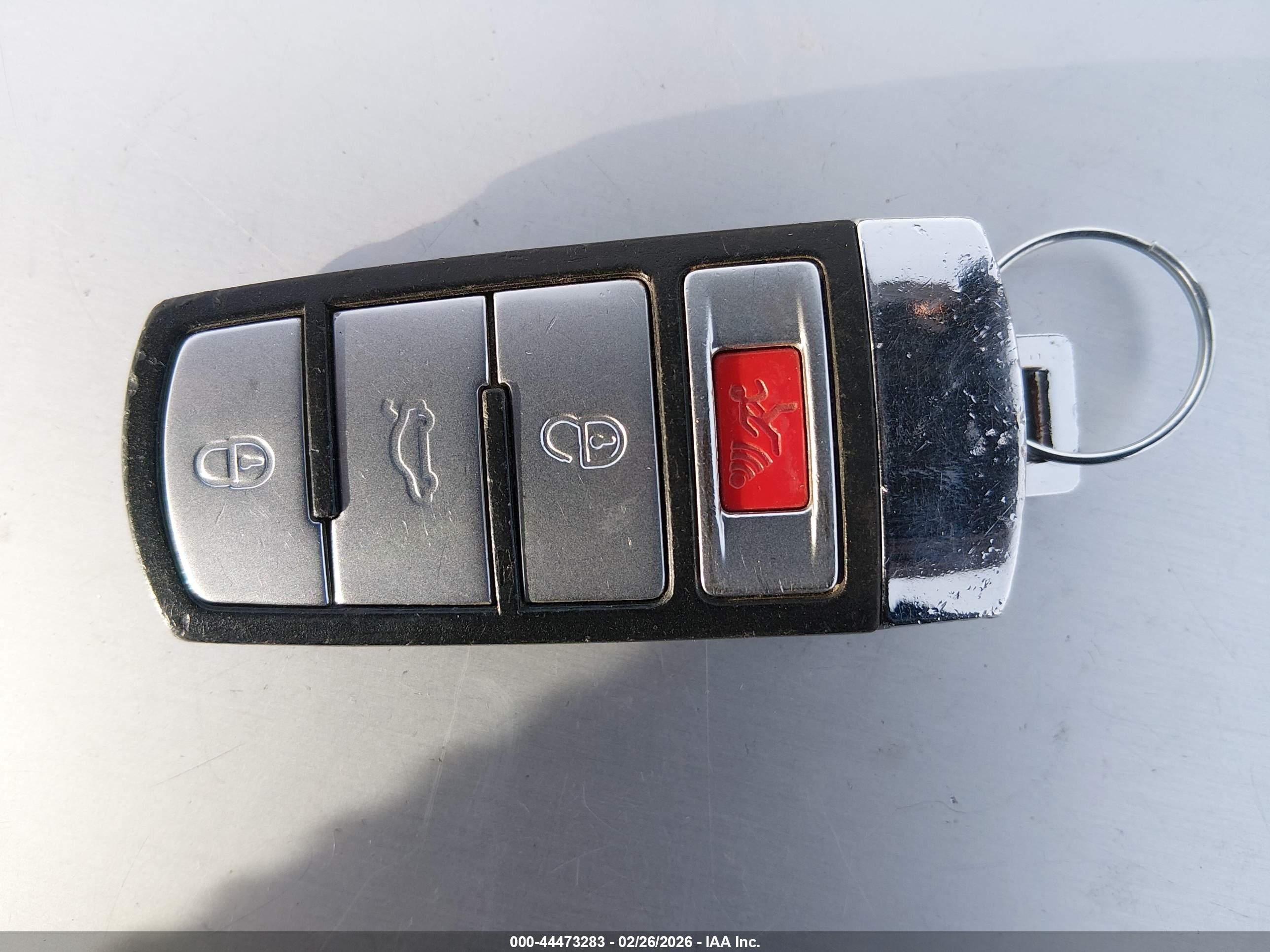 VOLKSWAGEN PASSAT image 11