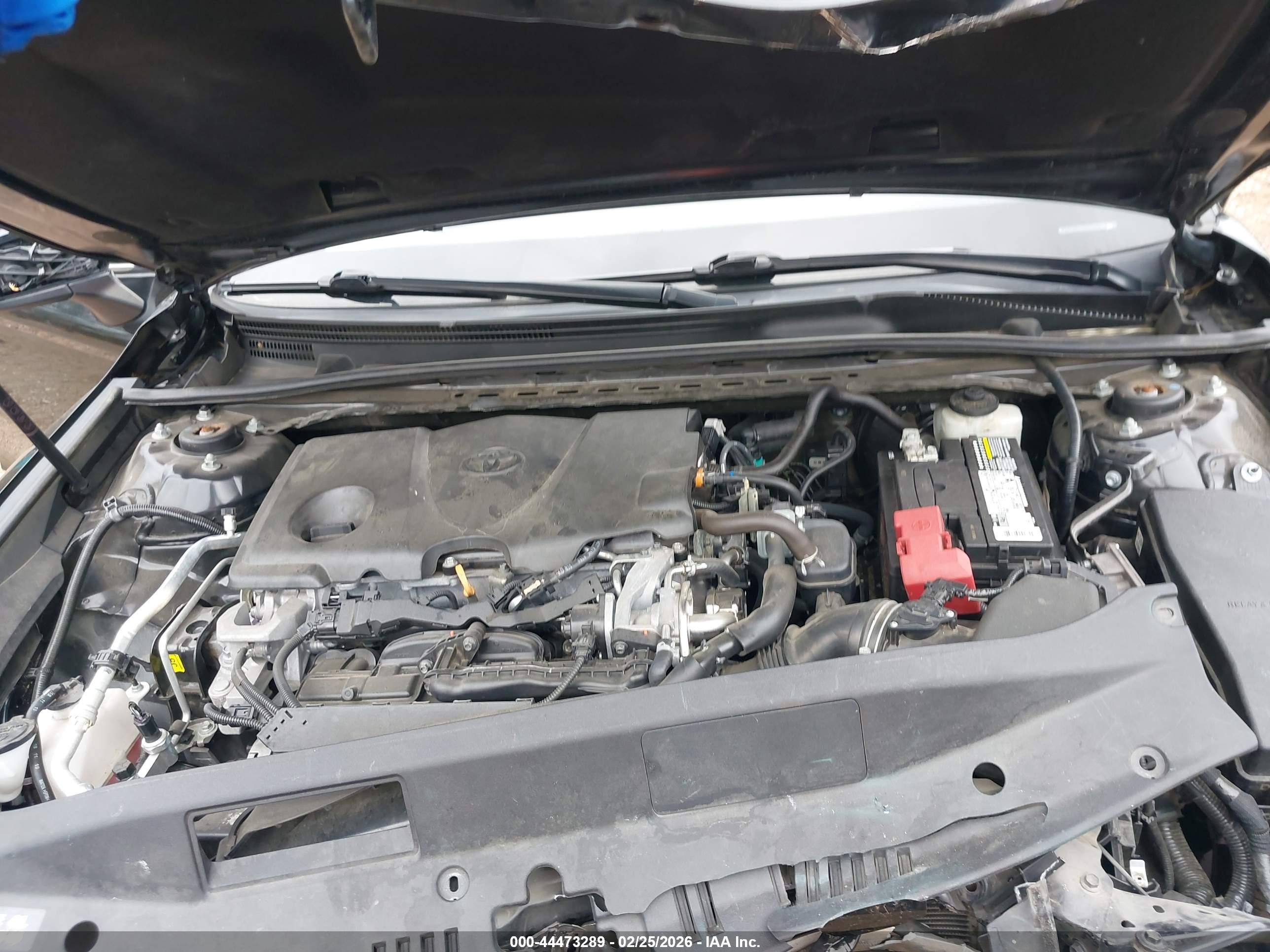 TOYOTA CAMRY image 10