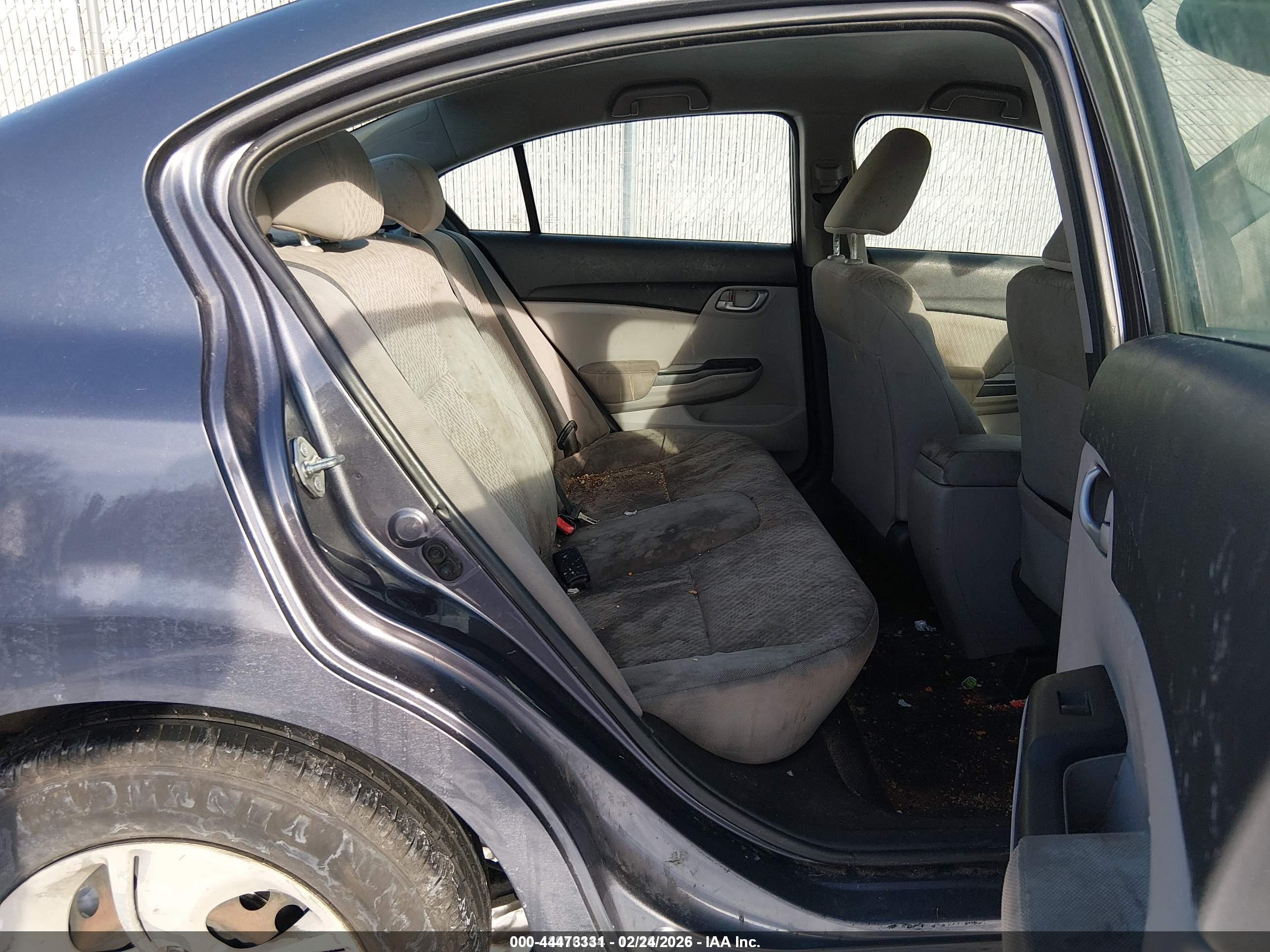 HONDA CIVIC image 8