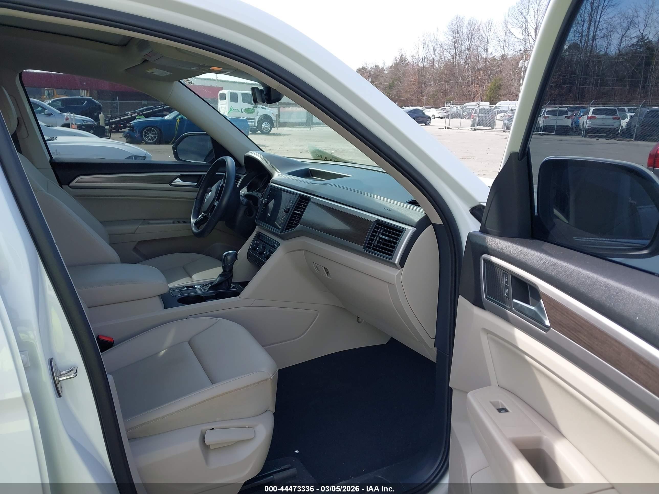 VOLKSWAGEN ATLAS image 5
