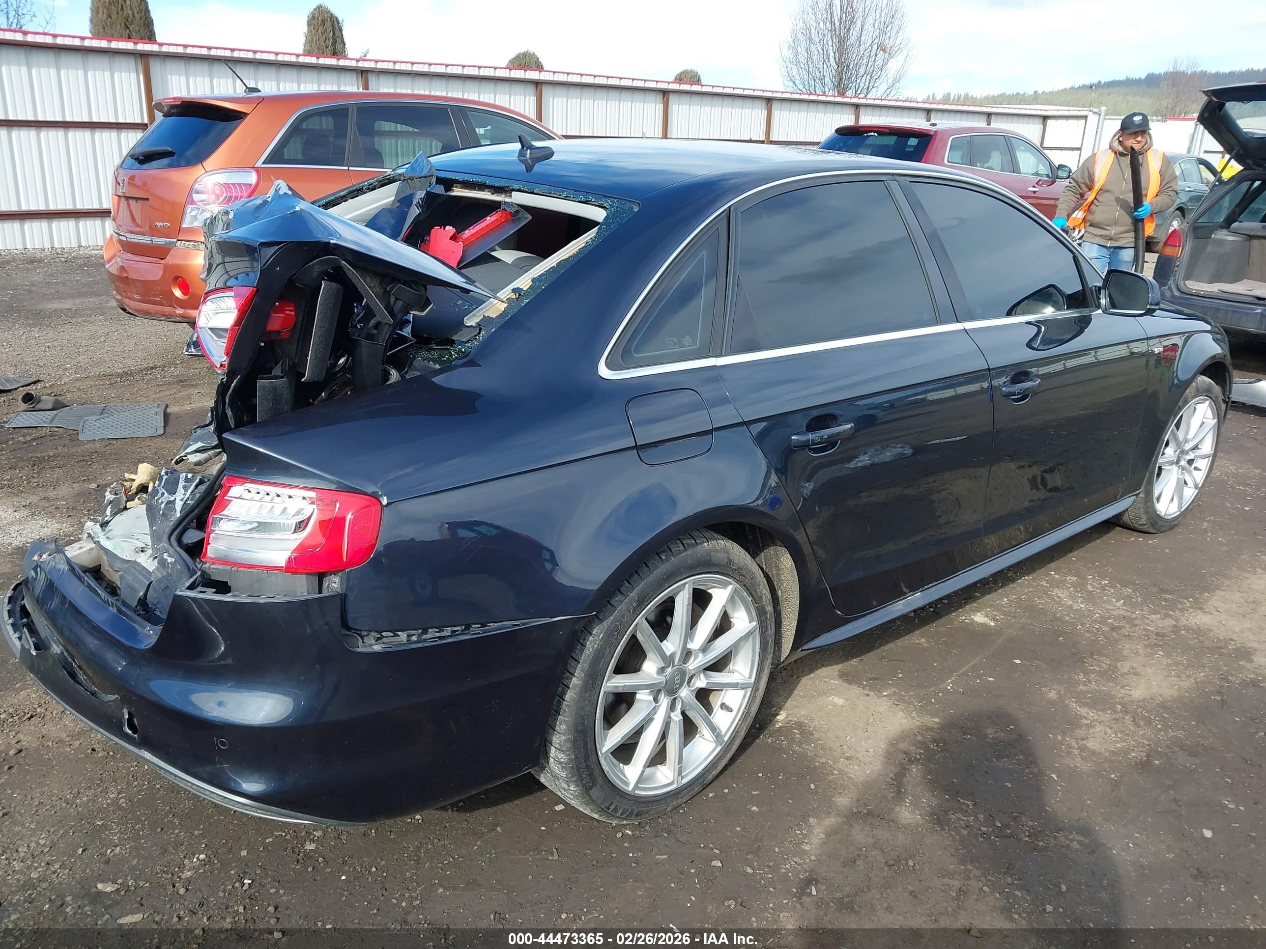 AUDI A4 image 4