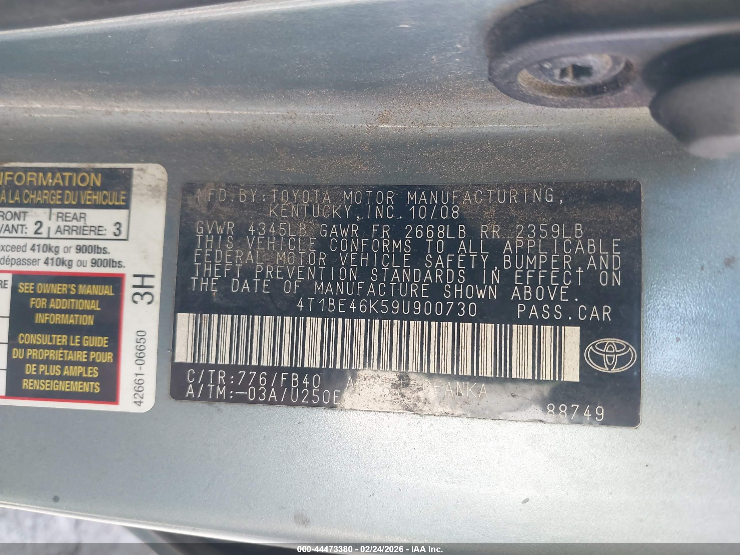 TOYOTA CAMRY image 9