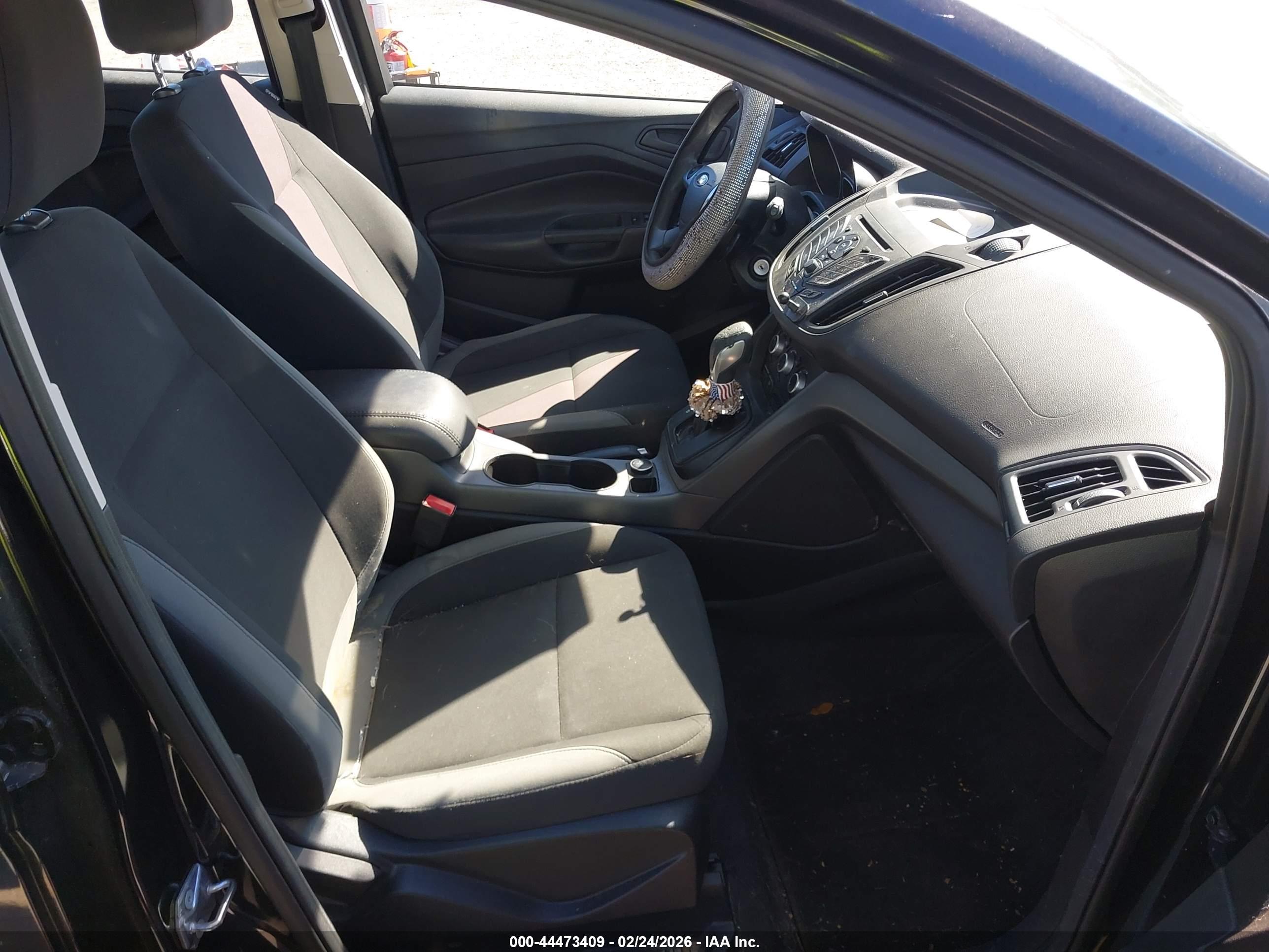 FORD ESCAPE image 5