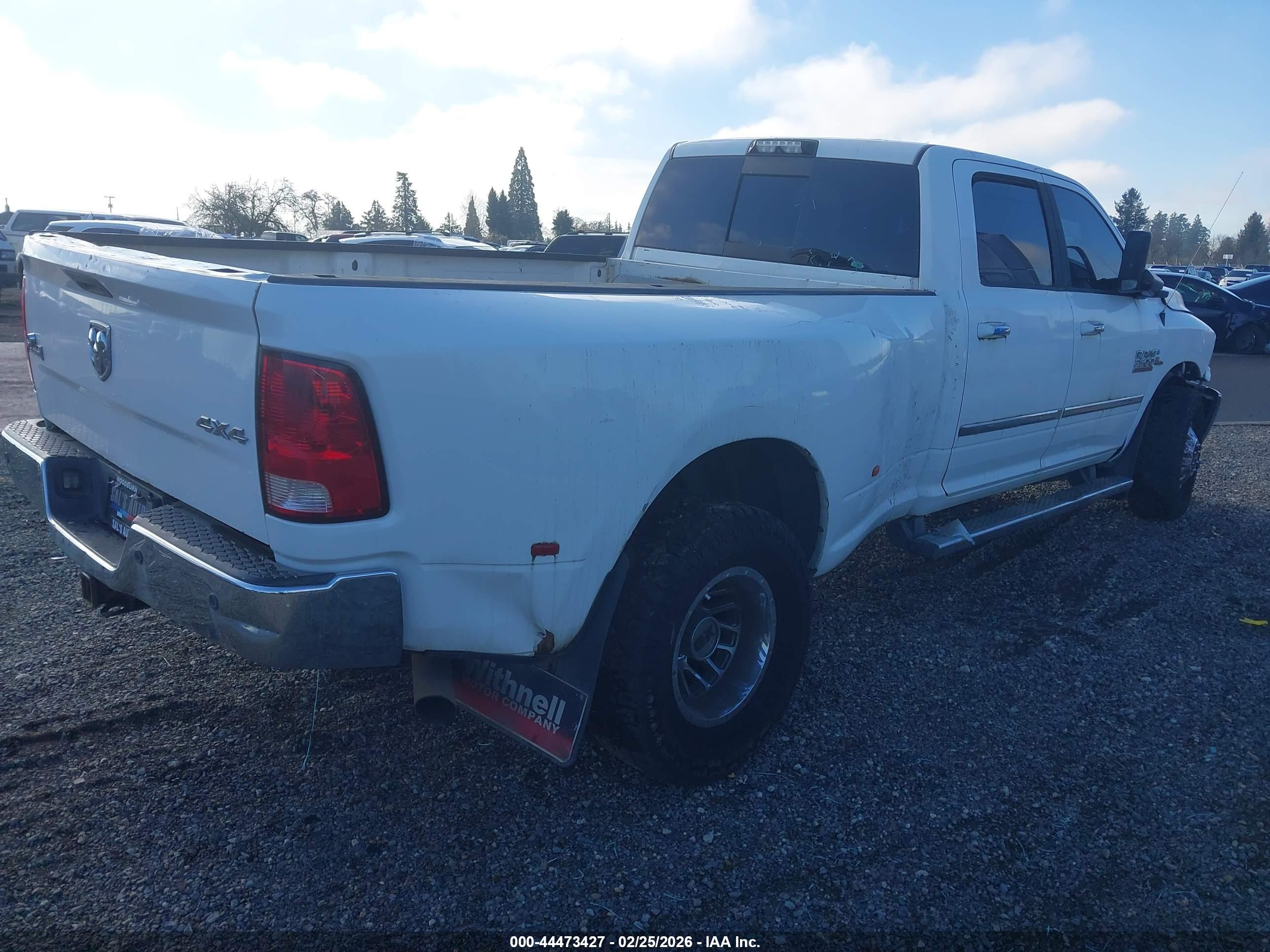 RAM 3500 image 4