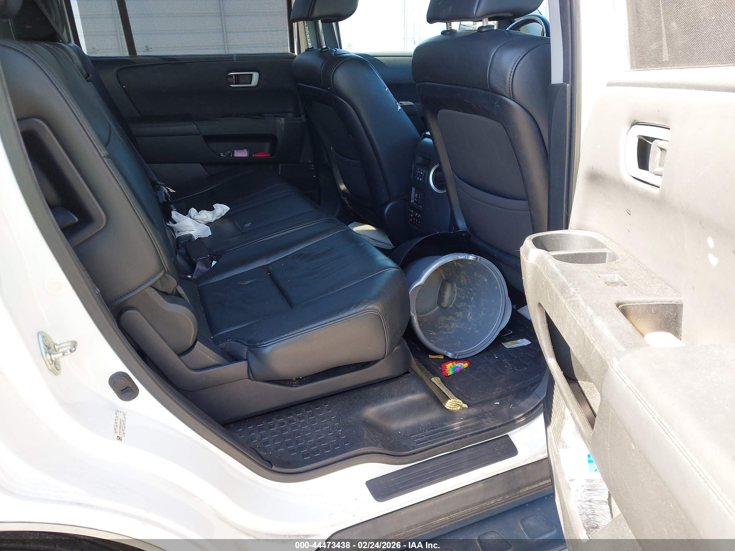 HONDA PILOT image 8