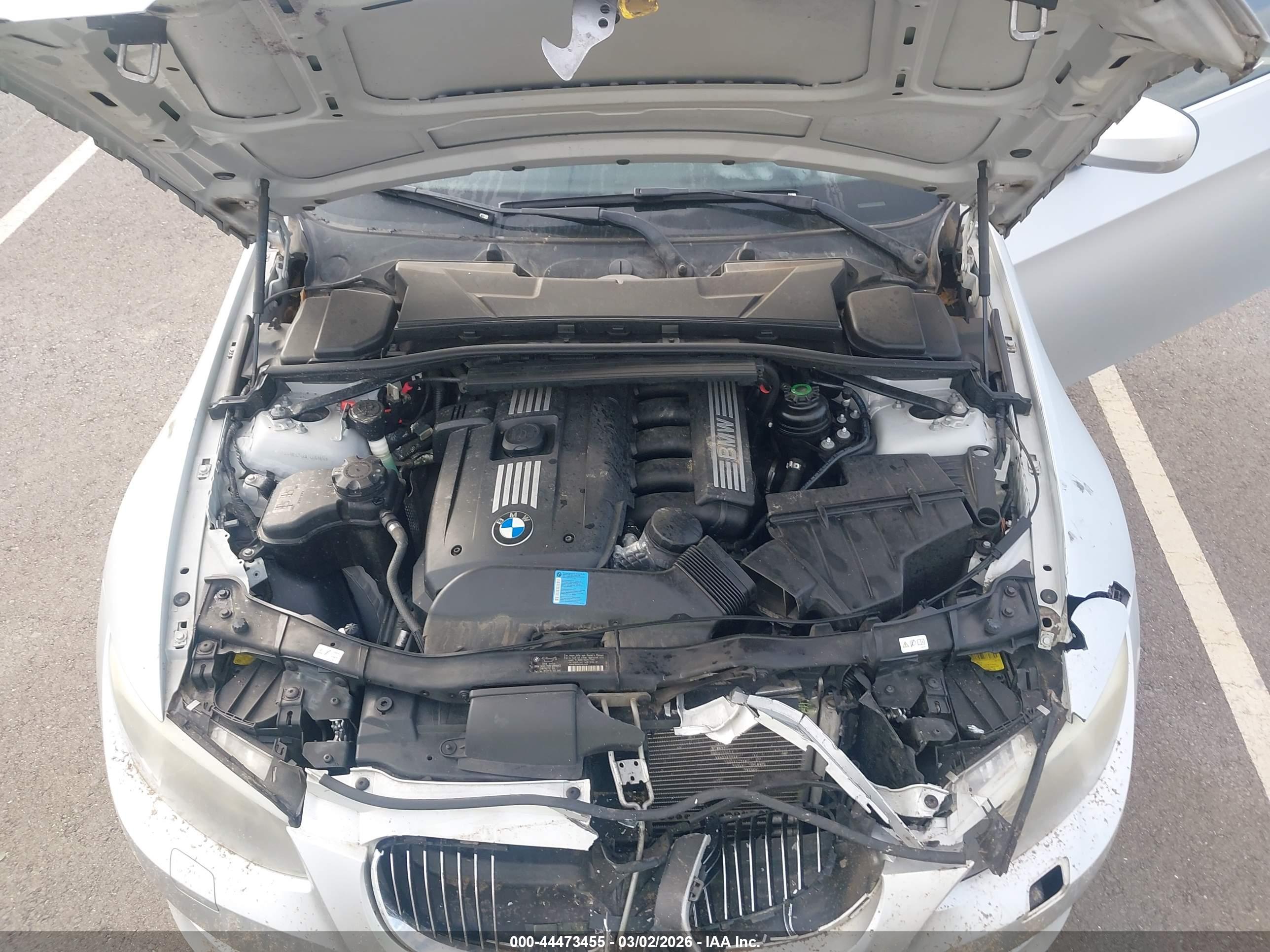 BMW 328I image 10