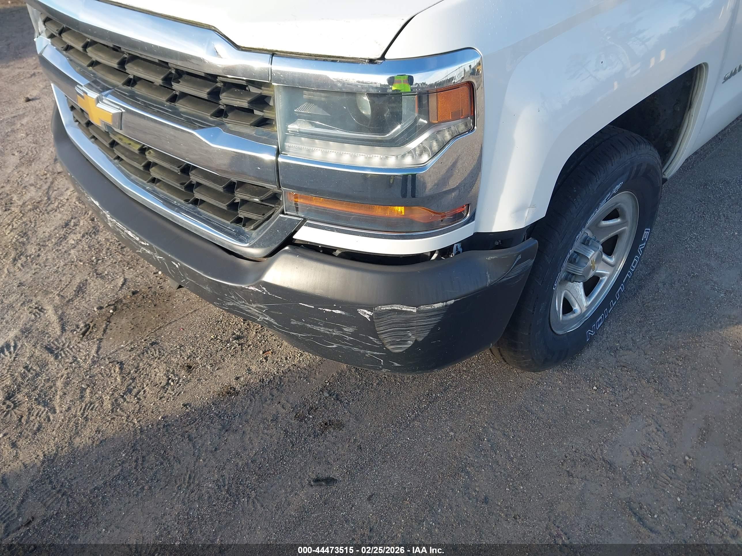 CHEVROLET SILVERADO image 6