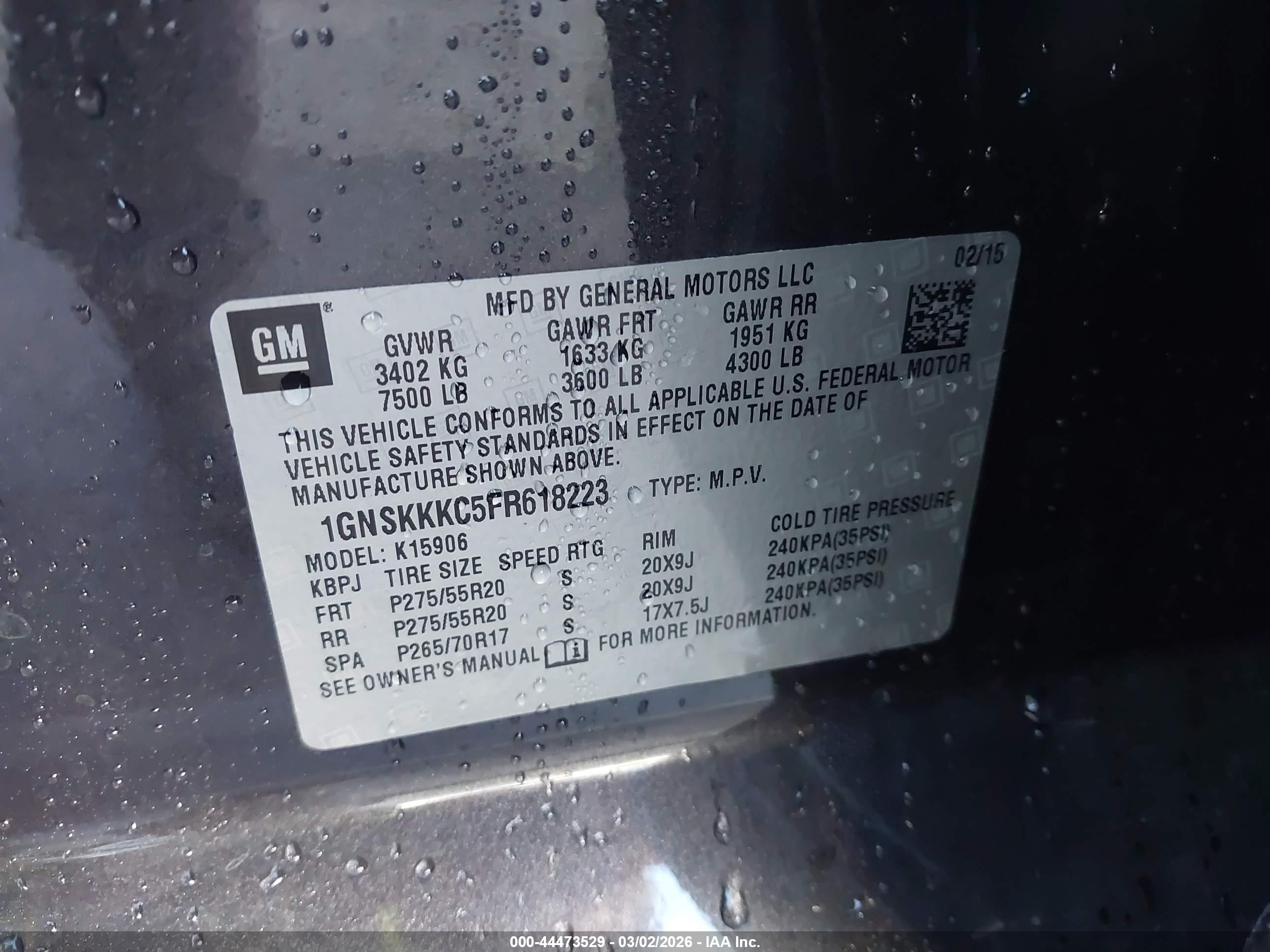 CHEVROLET SUBURBAN image 9
