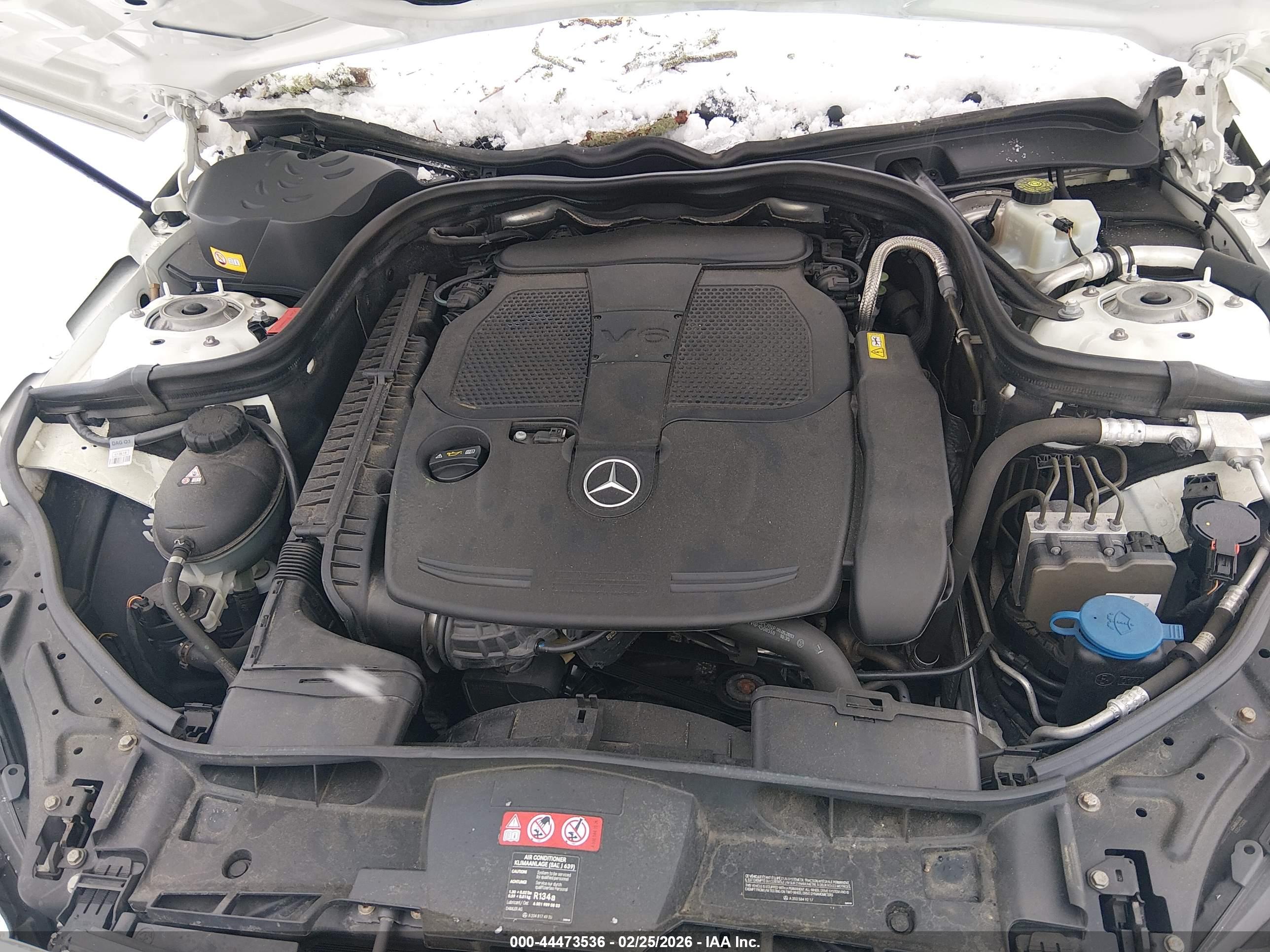 MERCEDES-BENZ E image 10