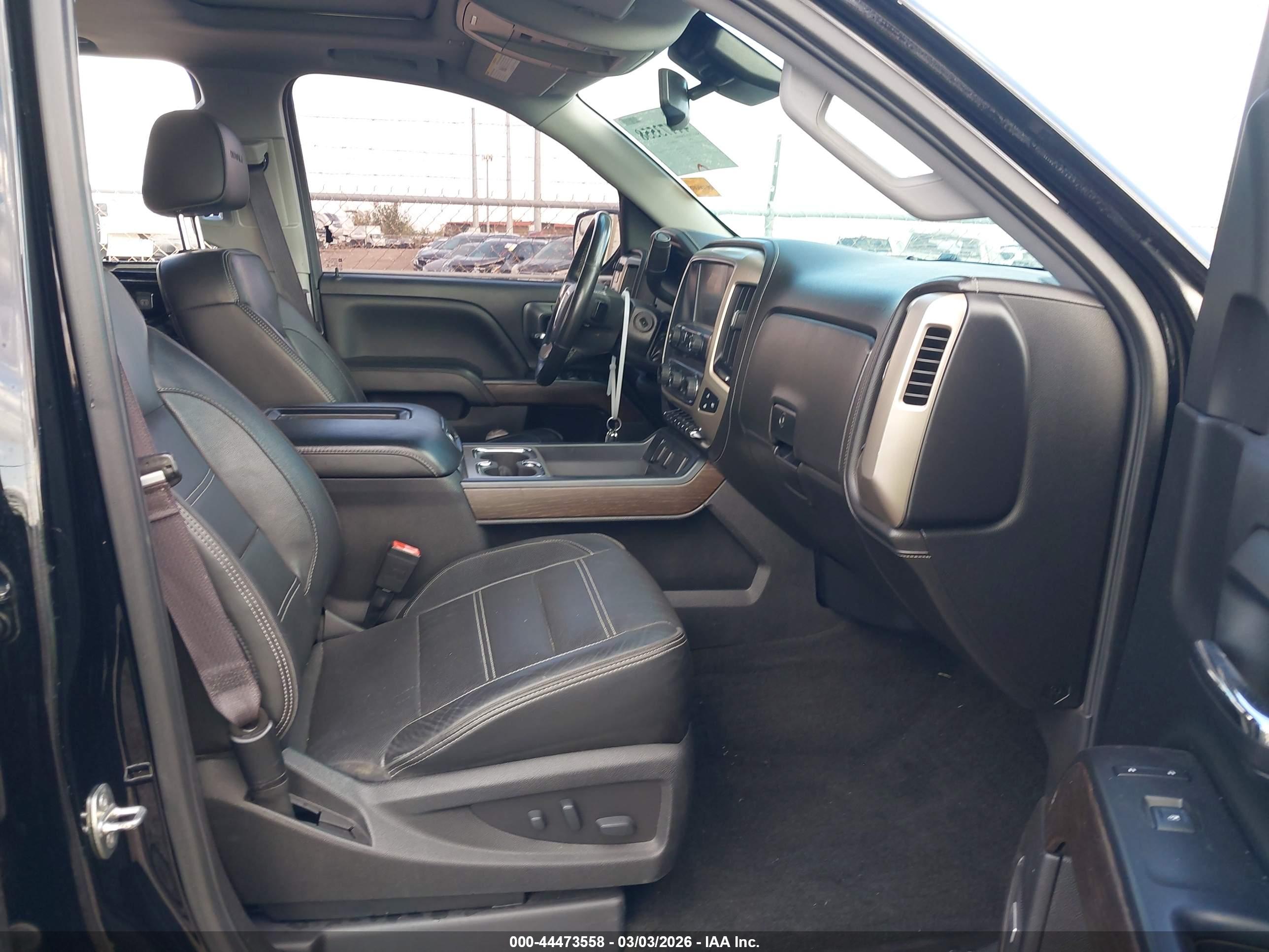 GMC SIERRA image 5