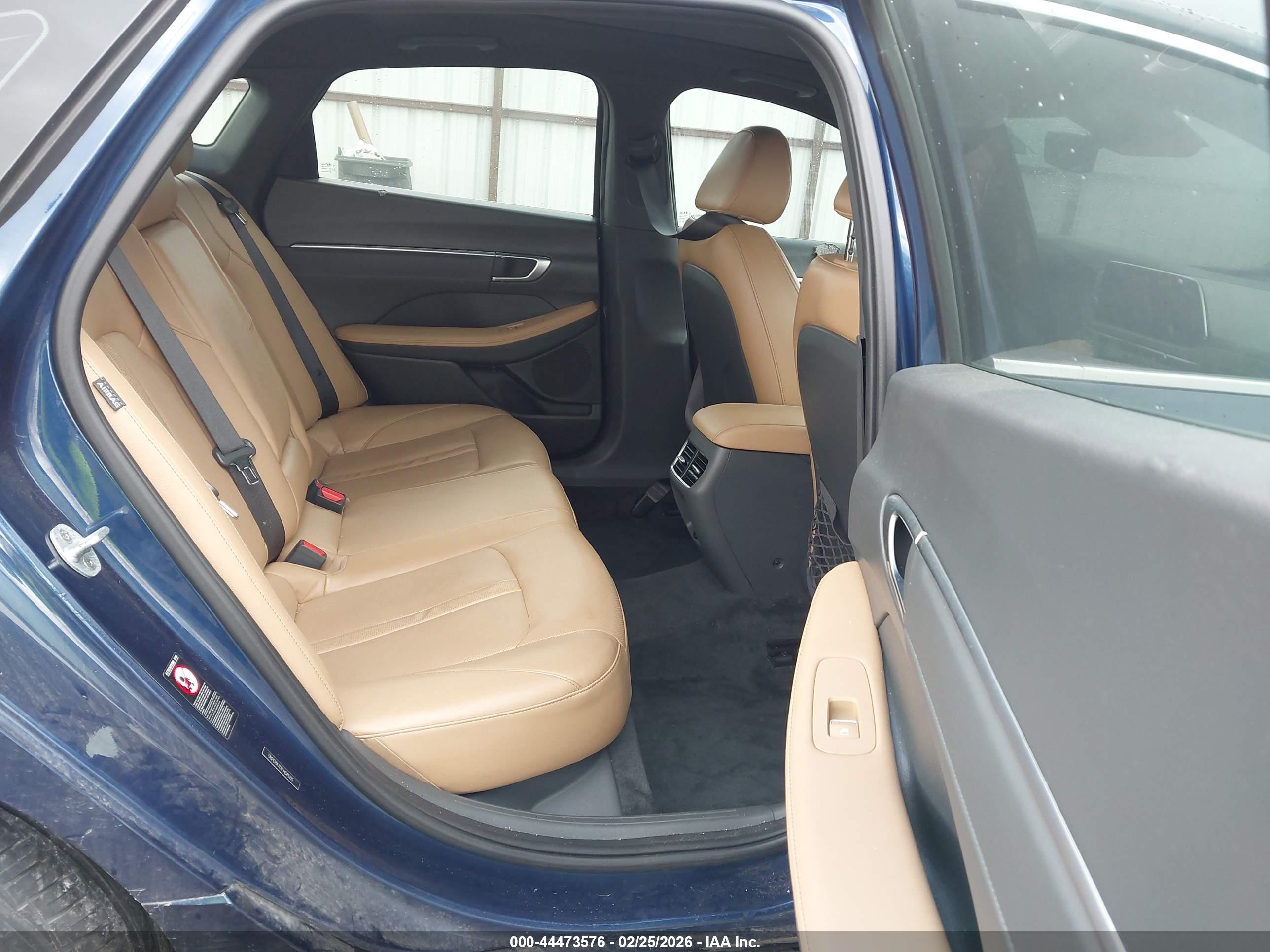 HYUNDAI SONATA image 8