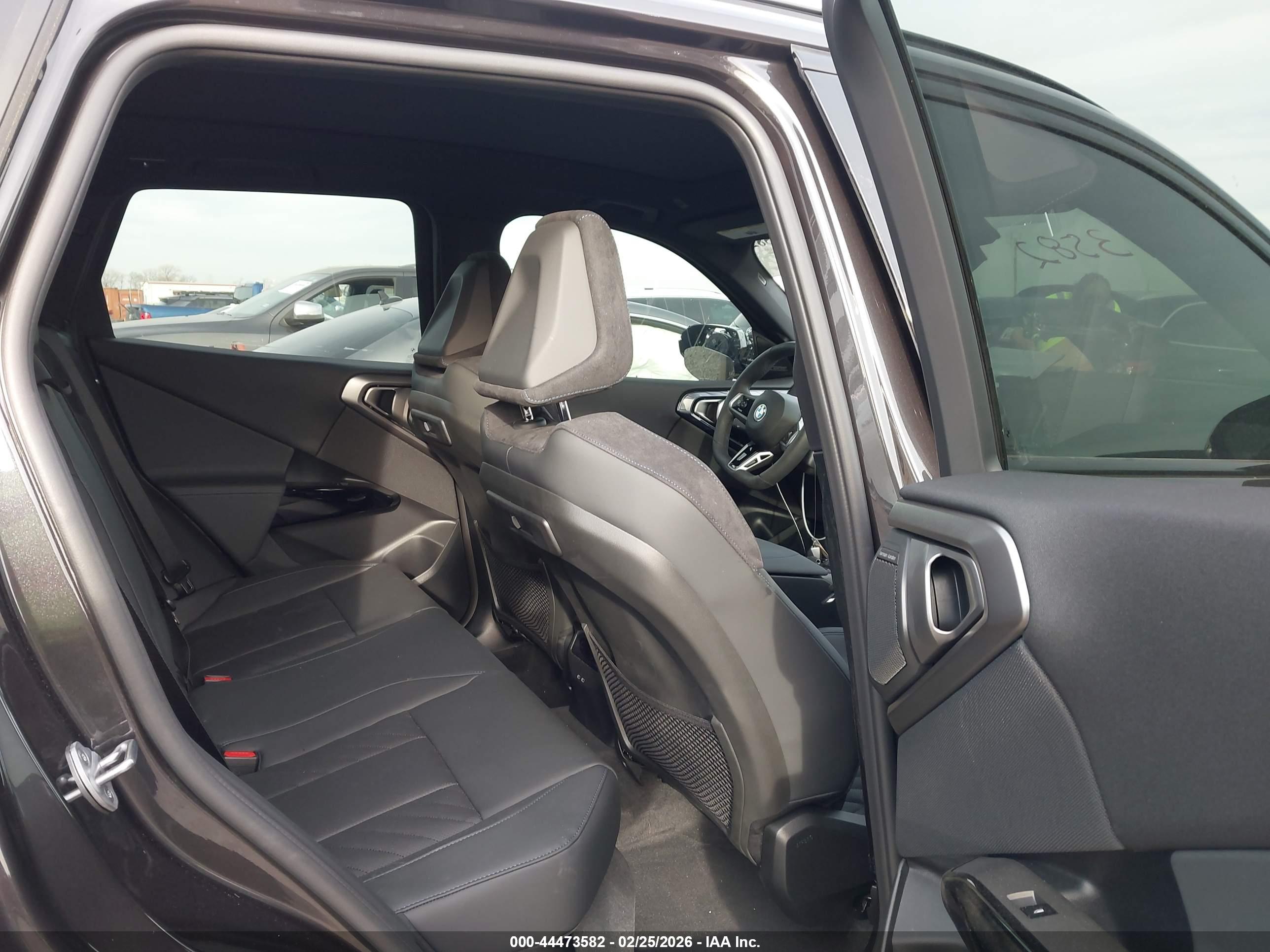 BMW X3 image 8