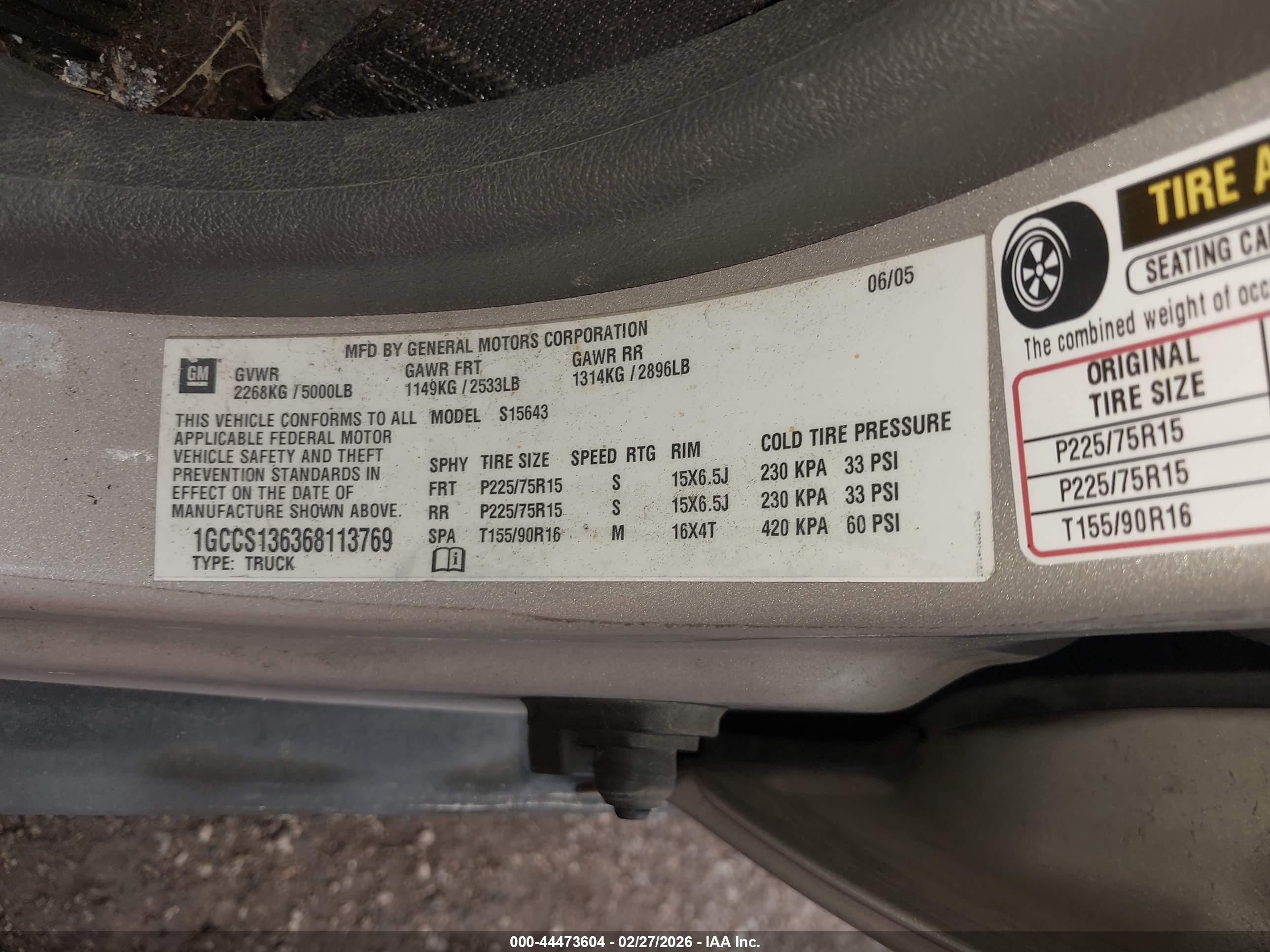CHEVROLET COLORADO image 9