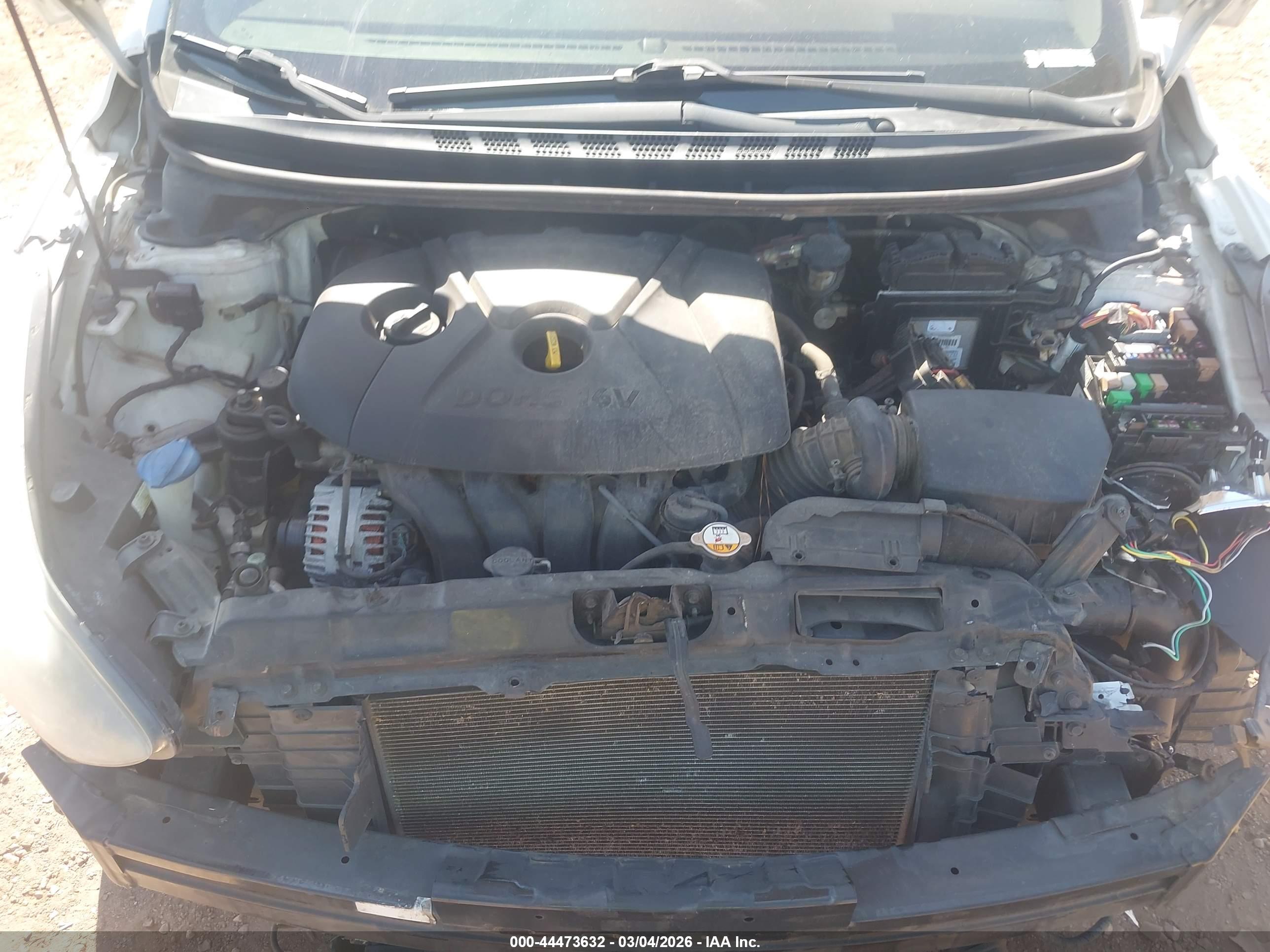 HYUNDAI ELANTRA image 10