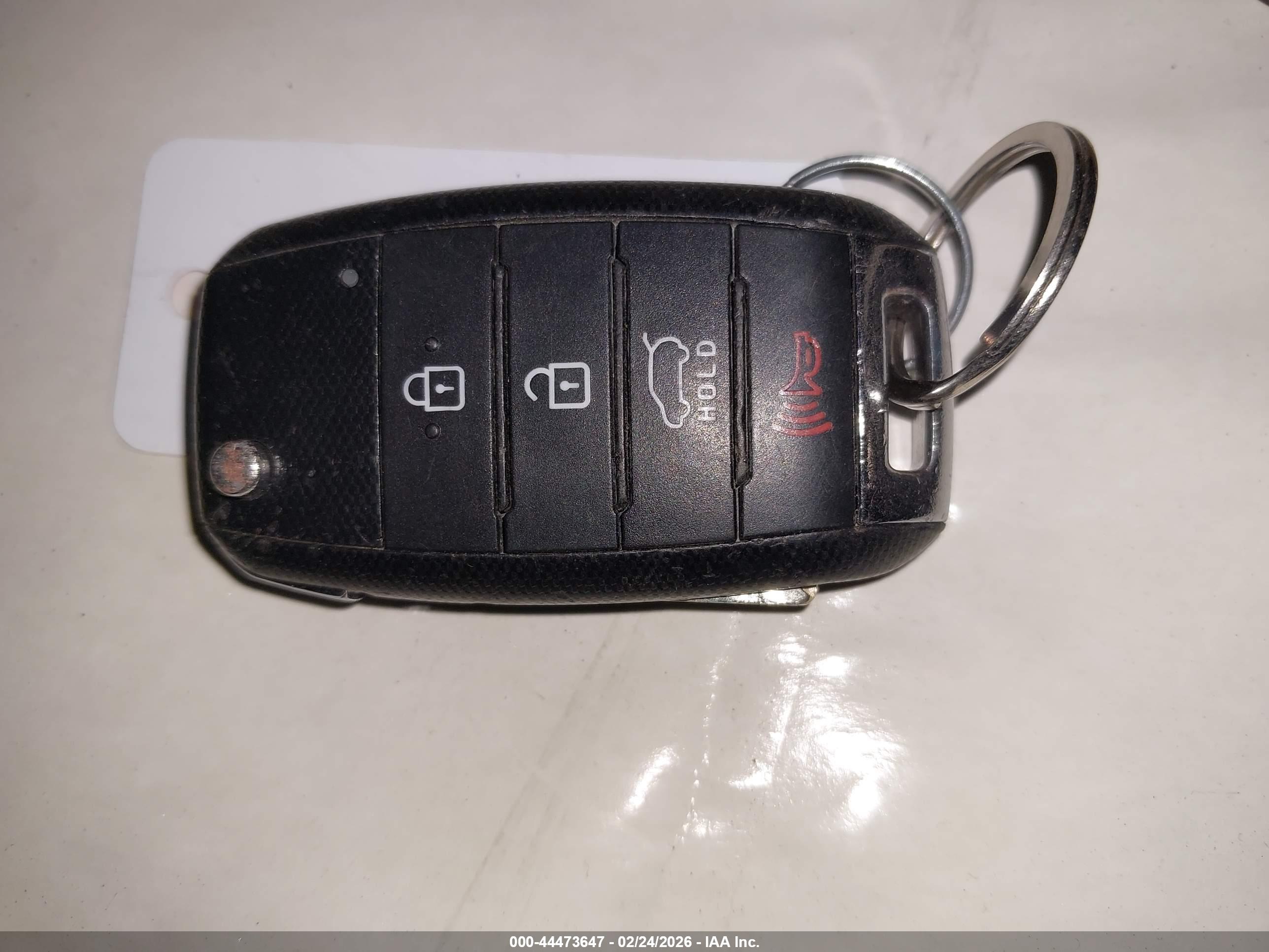 KIA SORENTO image 11