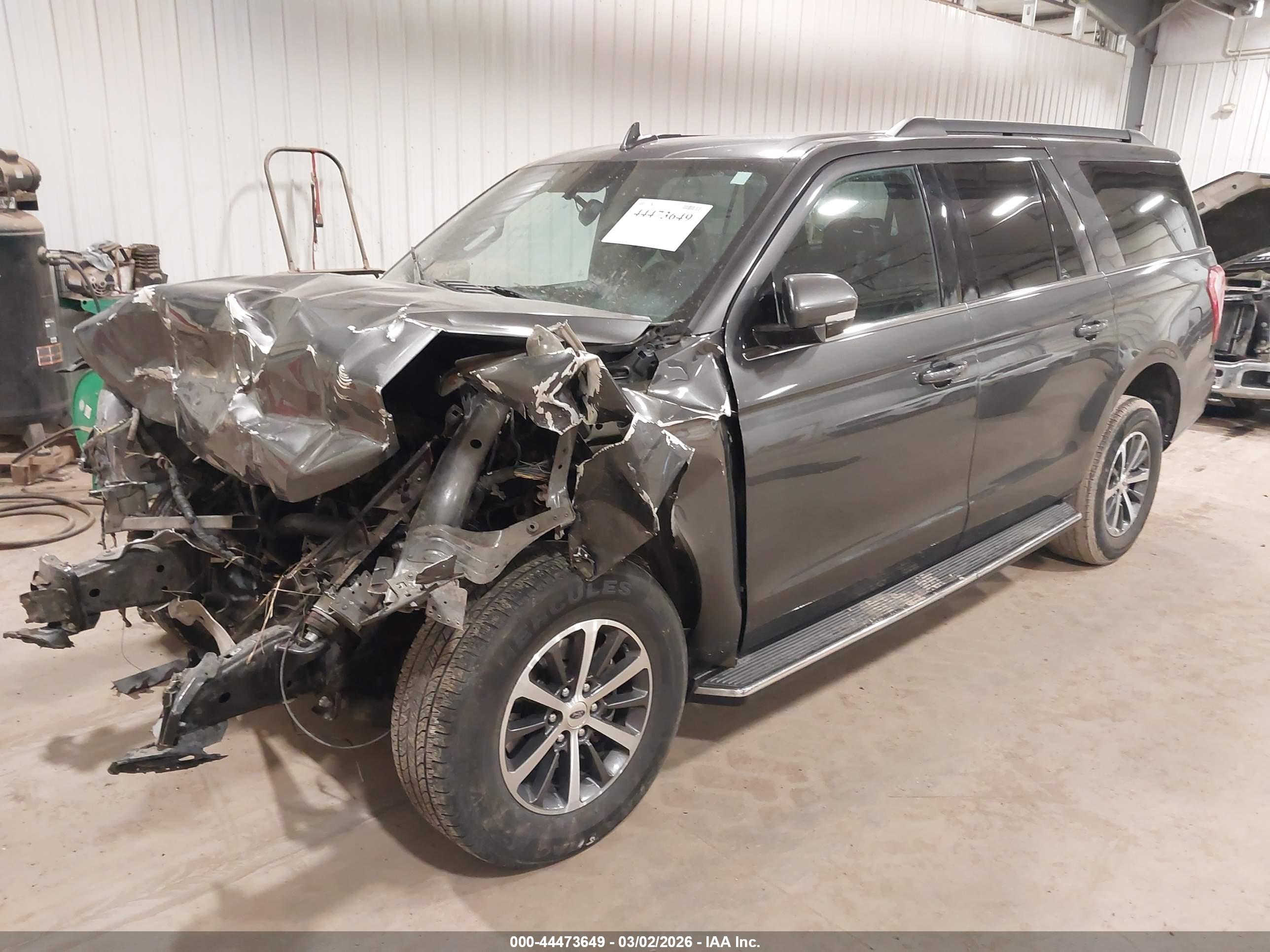 FORD EXPEDITION image 2