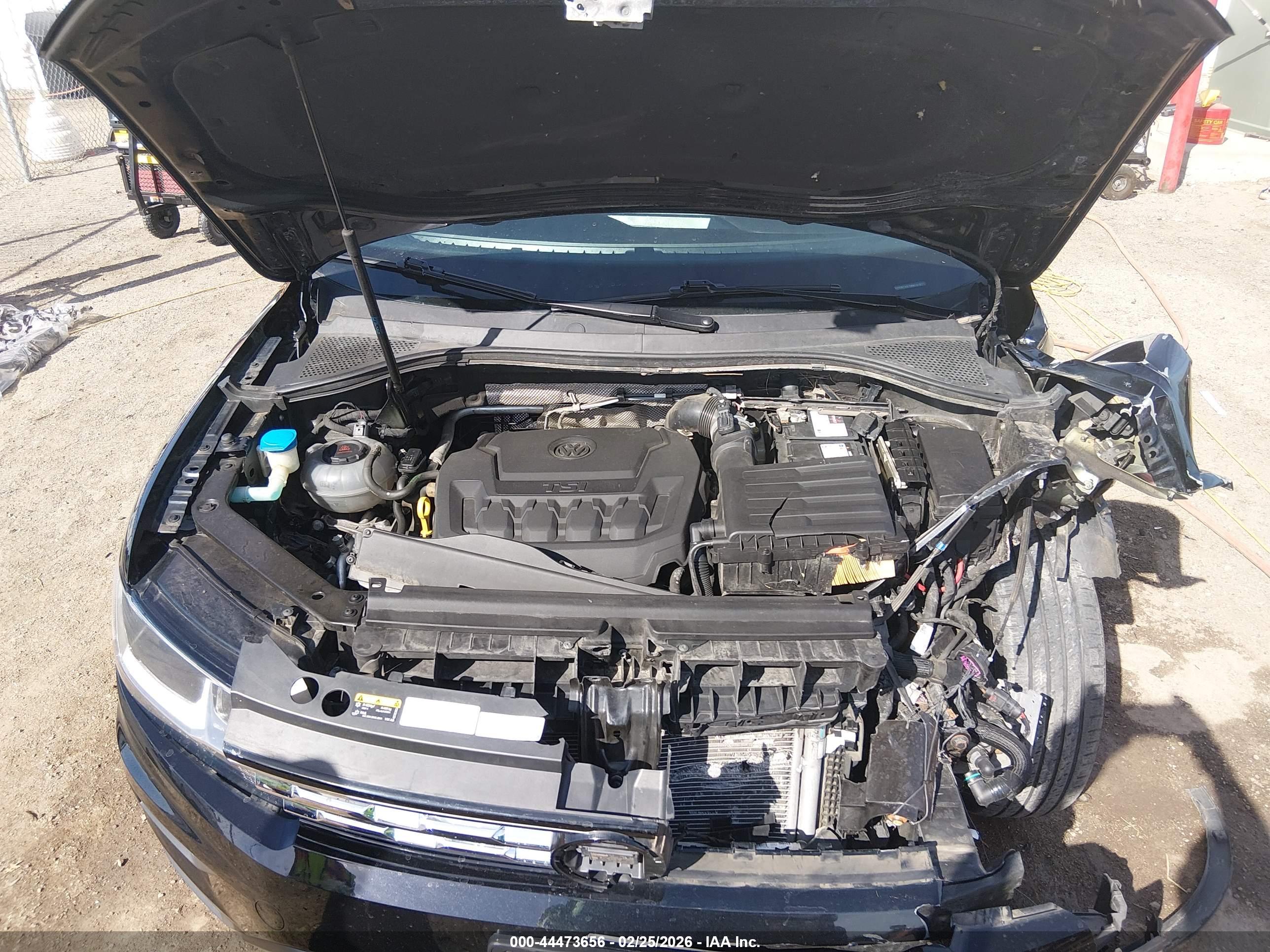 VOLKSWAGEN TIGUAN image 10