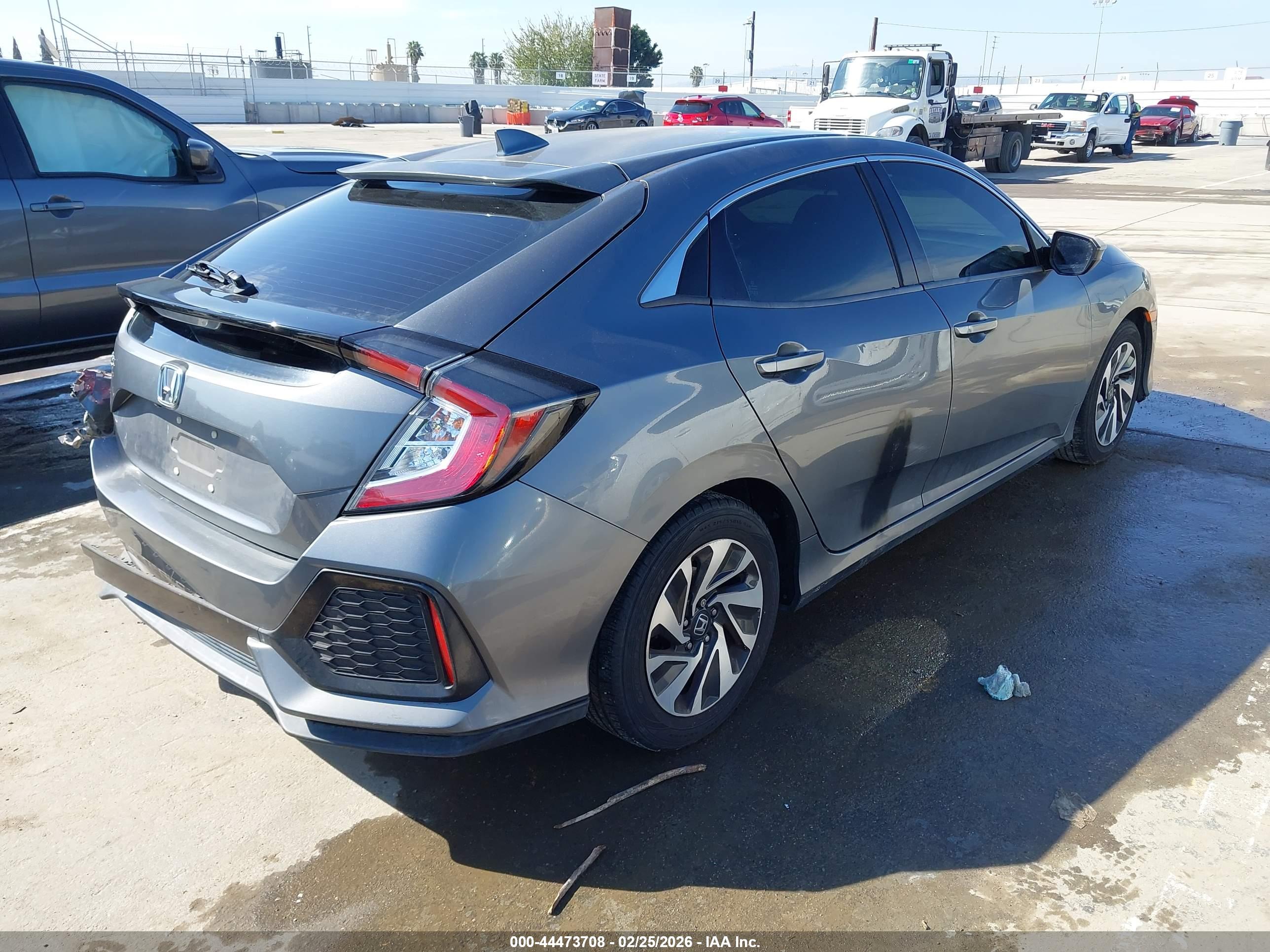 HONDA CIVIC image 4