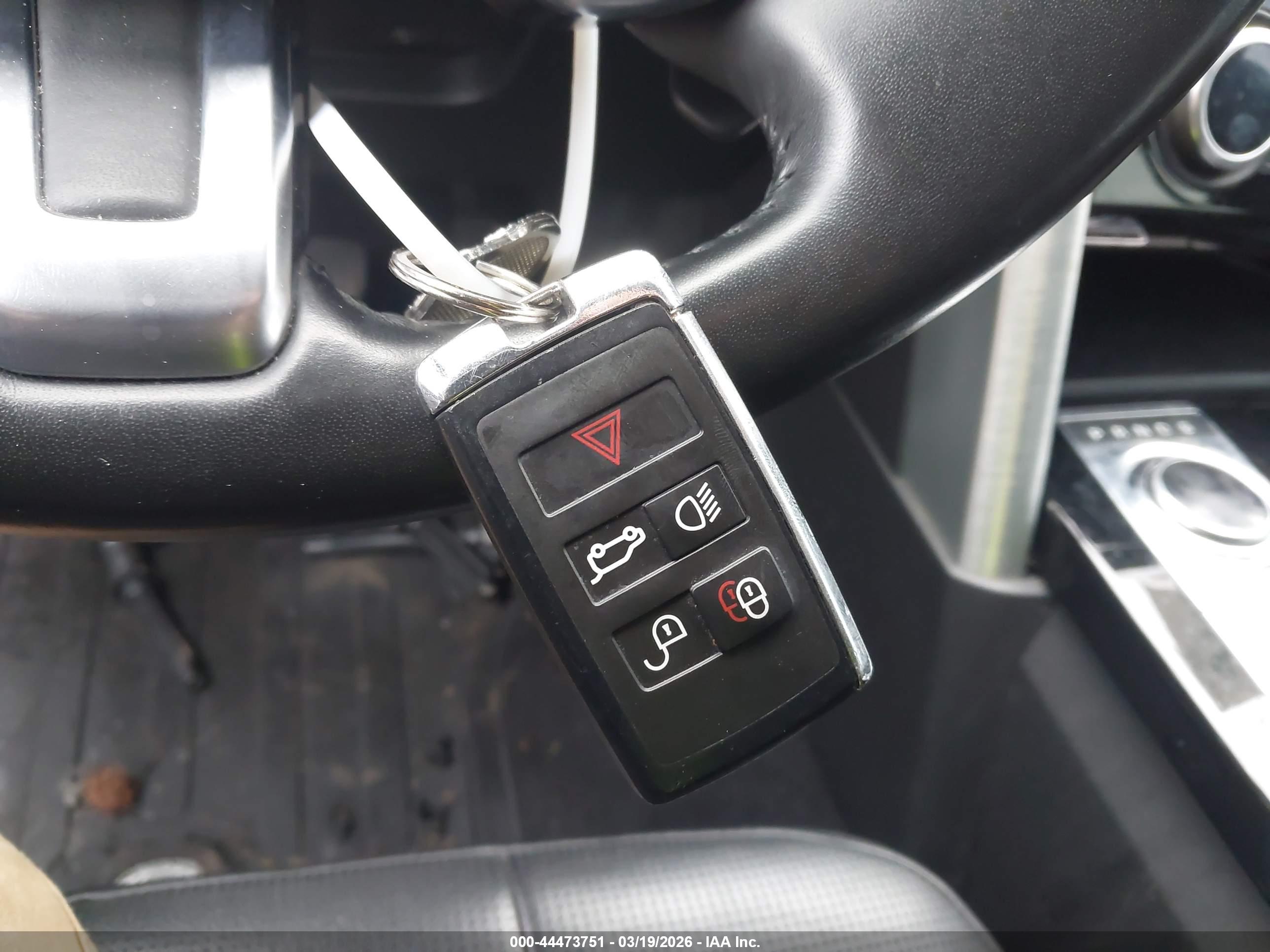 LAND ROVER image 11