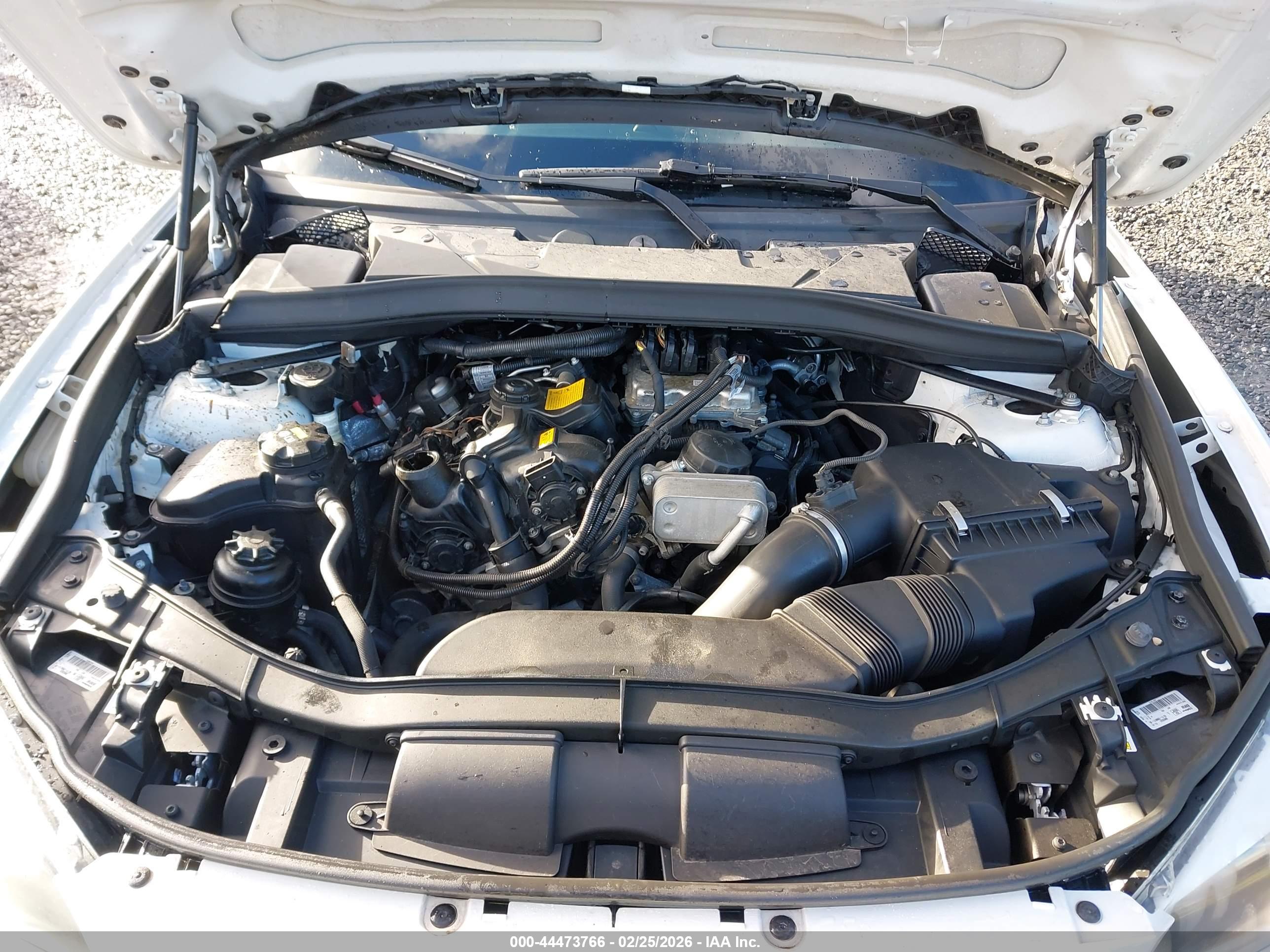 BMW X1 image 10