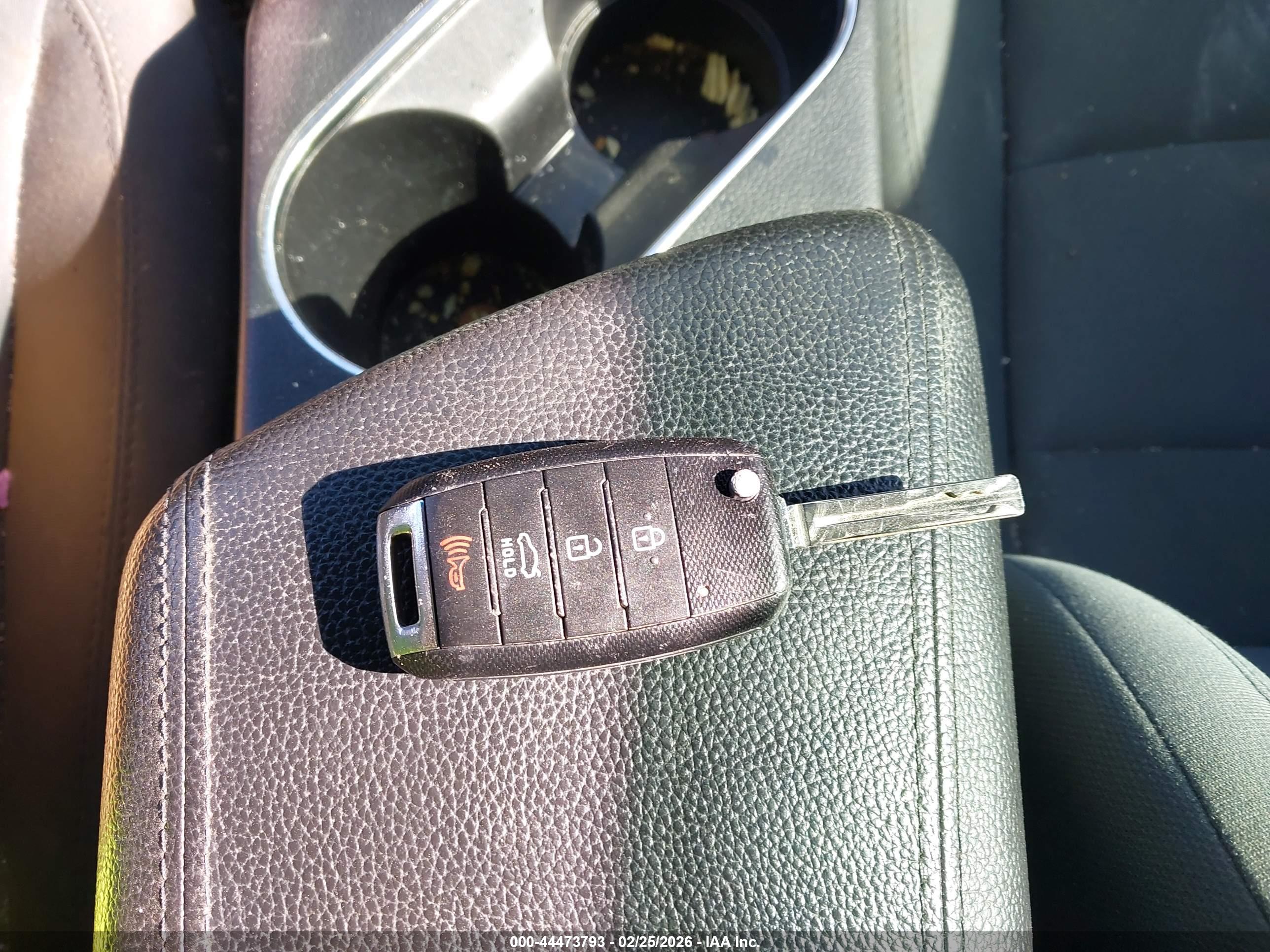 KIA OPTIMA image 11