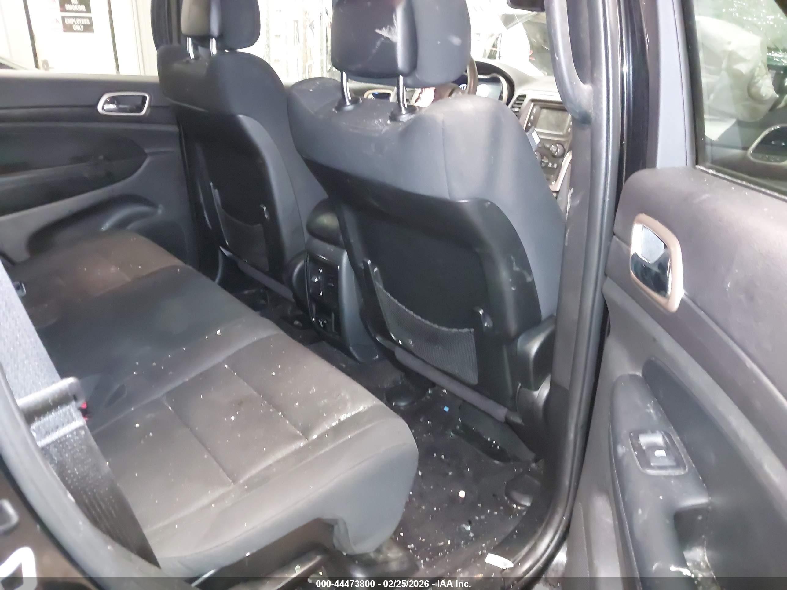 JEEP GRAND image 8