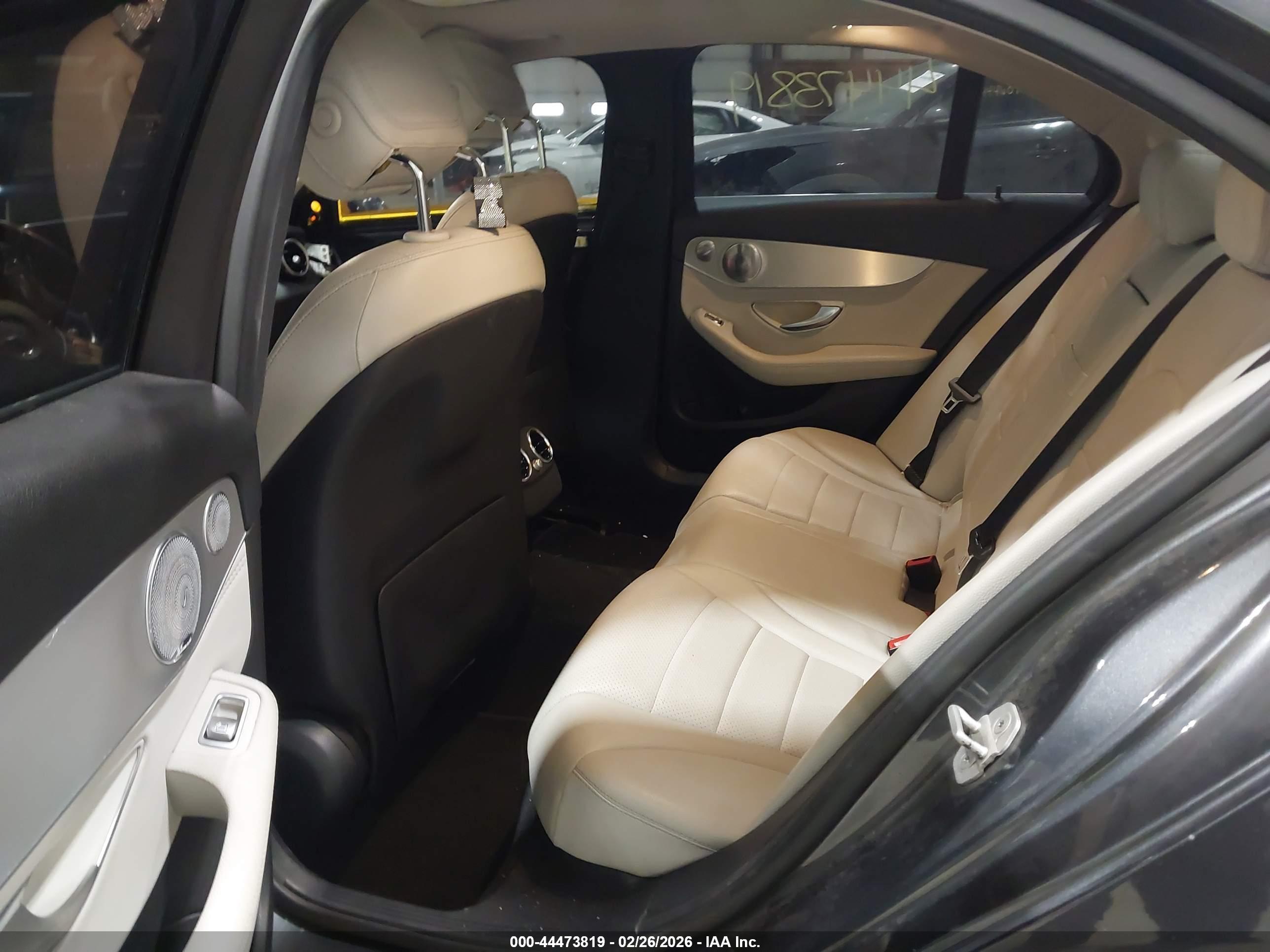 MERCEDES-BENZ C image 8